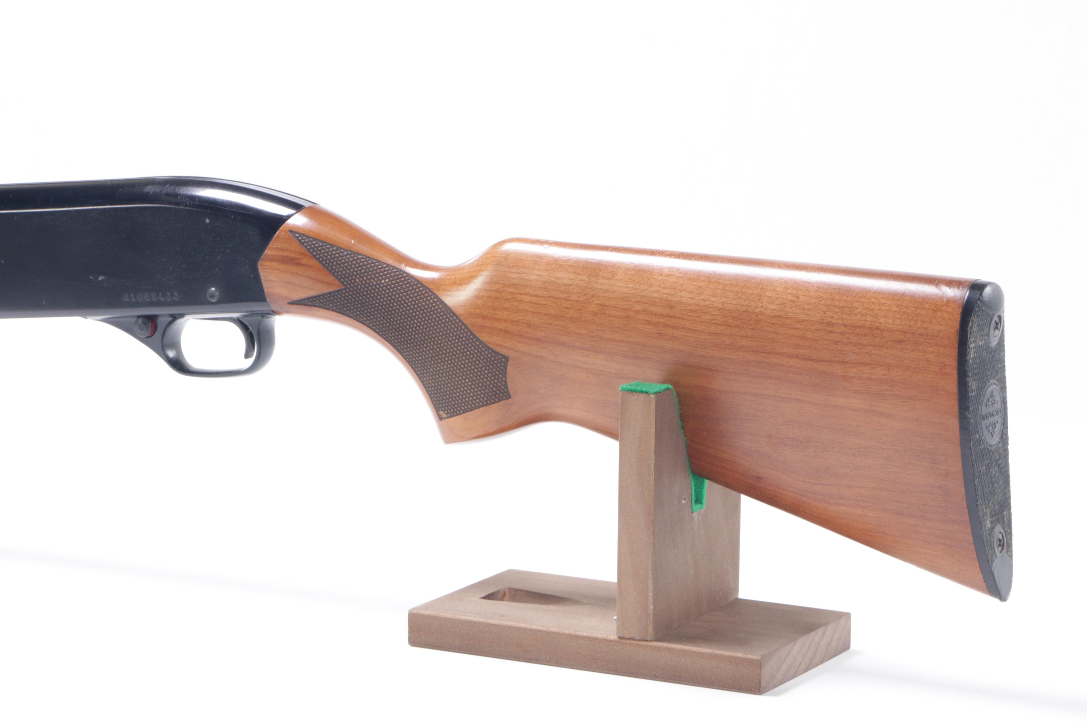 Winchester Model 140 Ranger 12 Gauge Semi-Auto Shotgun with Hard Case