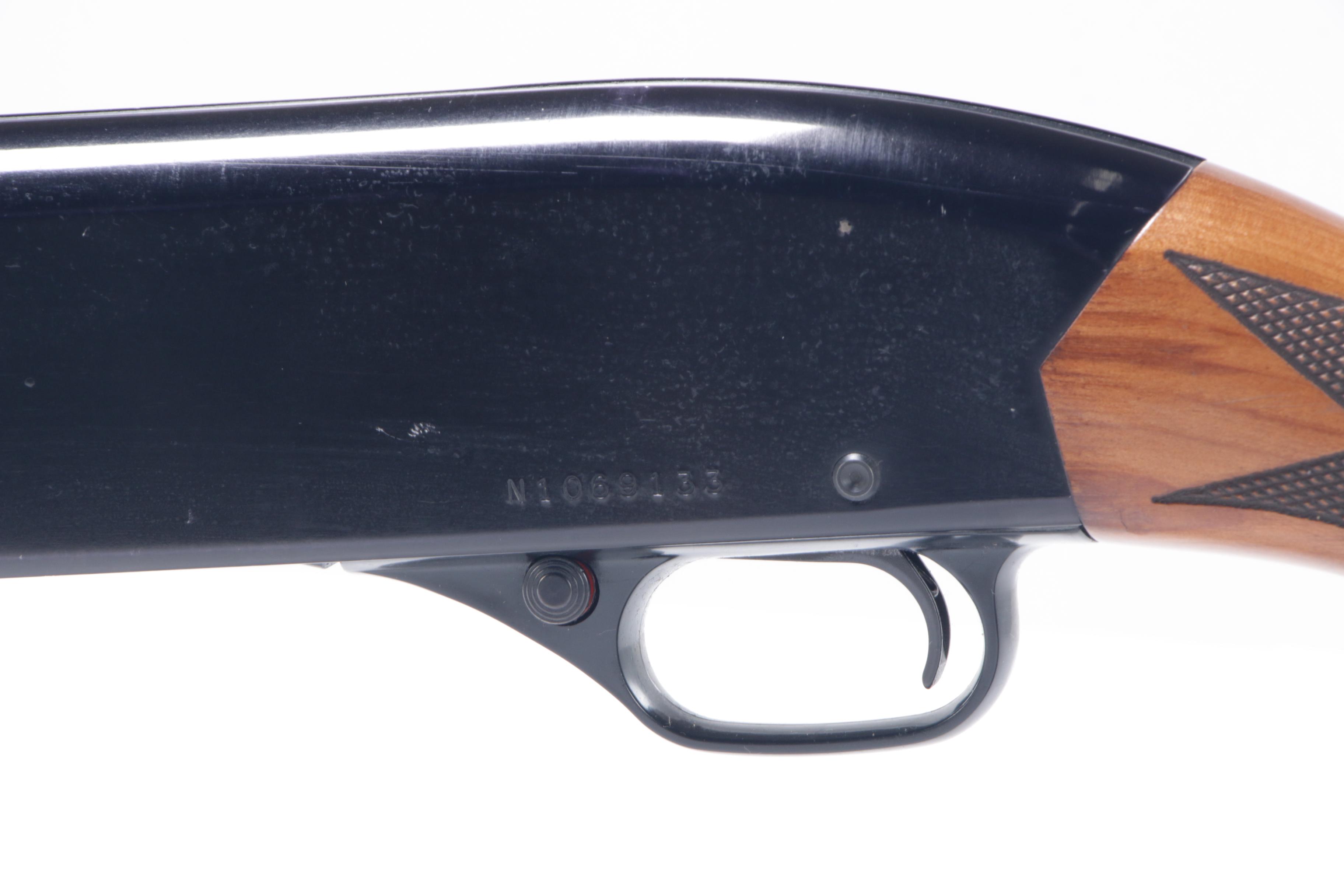 Winchester Model 140 Ranger 12 Gauge Semi-Auto Shotgun with Hard Case