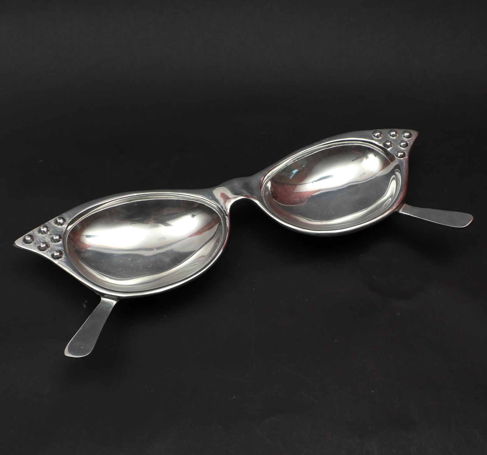 Mariposa Aluminum Sunglasses Serving Dish