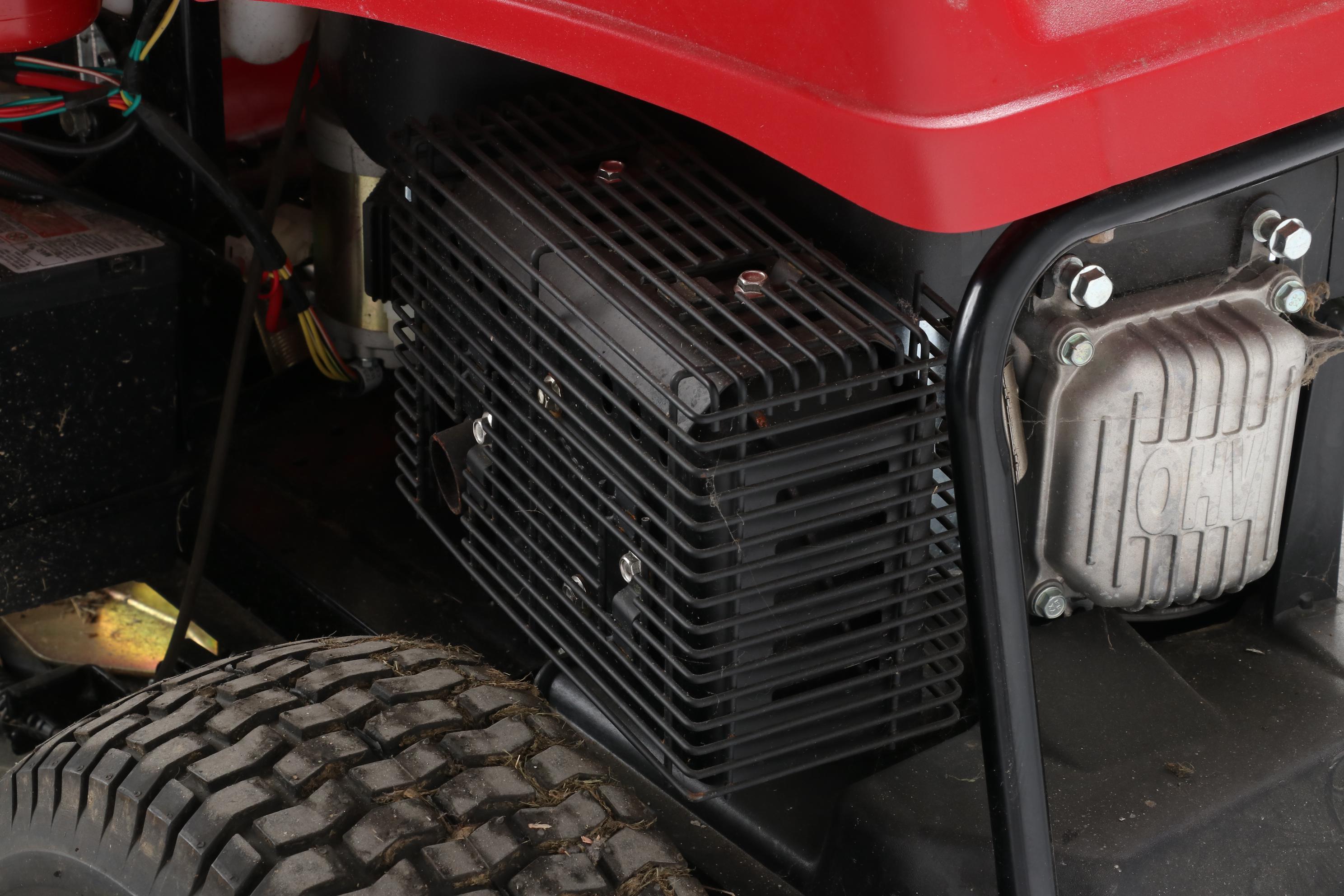 Craftsman R1000 30" Cutting Deck 22HP Gas Riding Mower