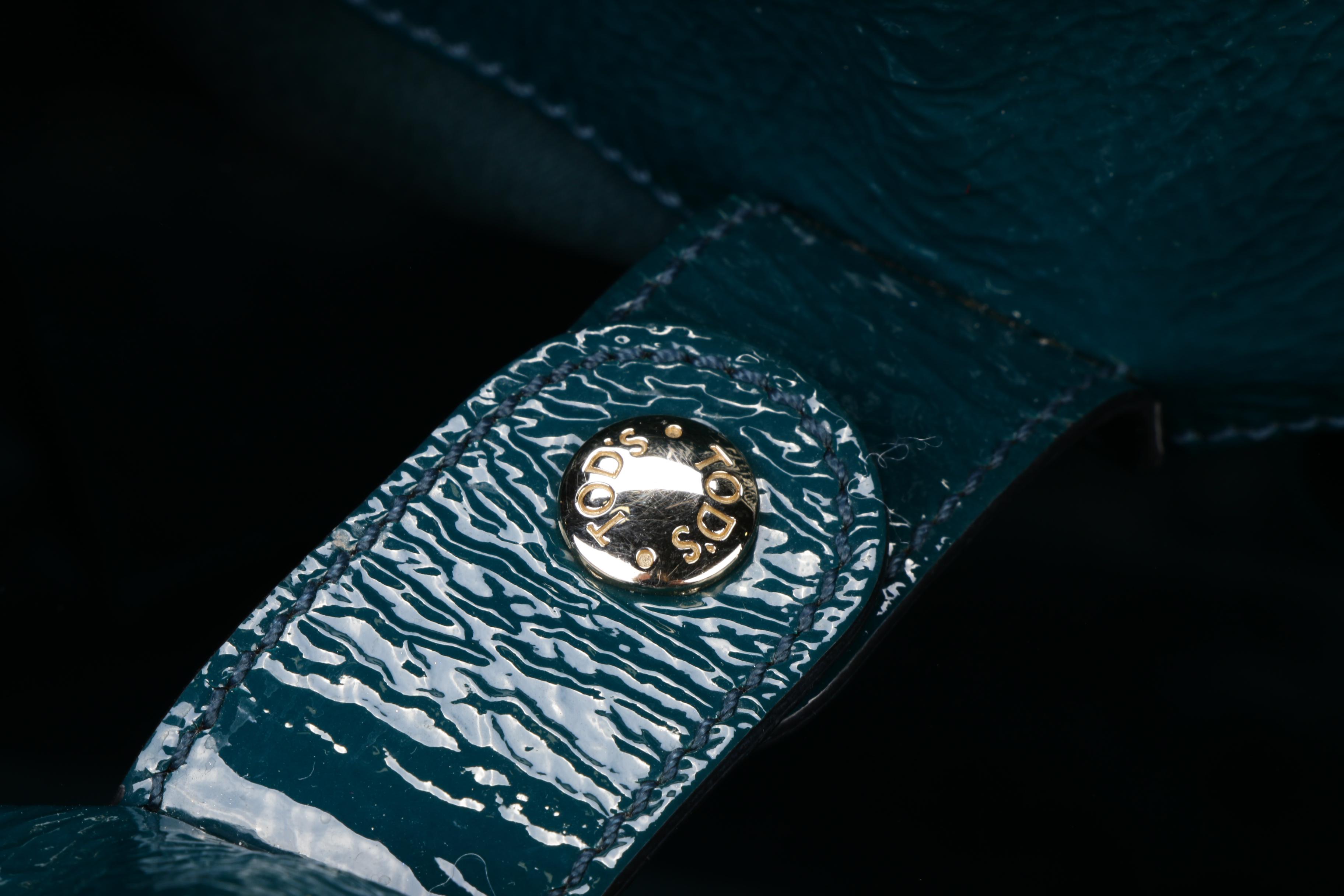 Tod's Teal Embossed Patent Leather Signature Drawstring Tote Shoulder Bag