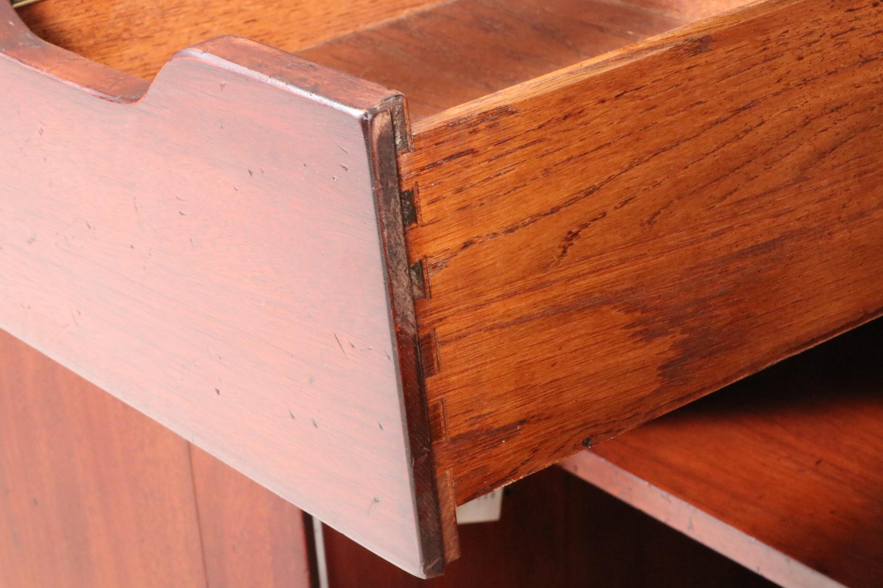 Lexington Furniture "Palmer Home Collection" Mahogany Sideboard, Late 20th C.