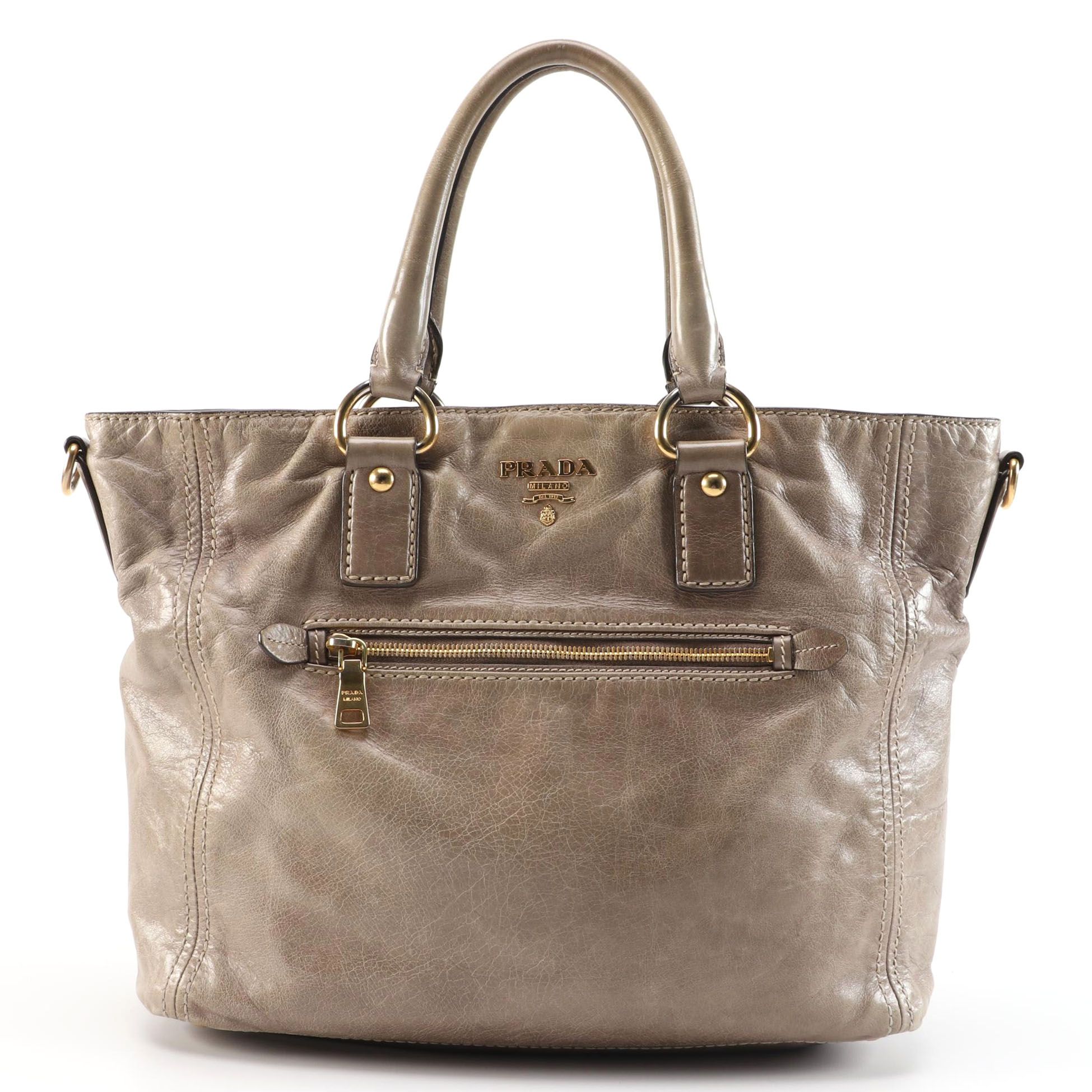 Prada Tote Bag in Light Brown Vitello Shine Leather