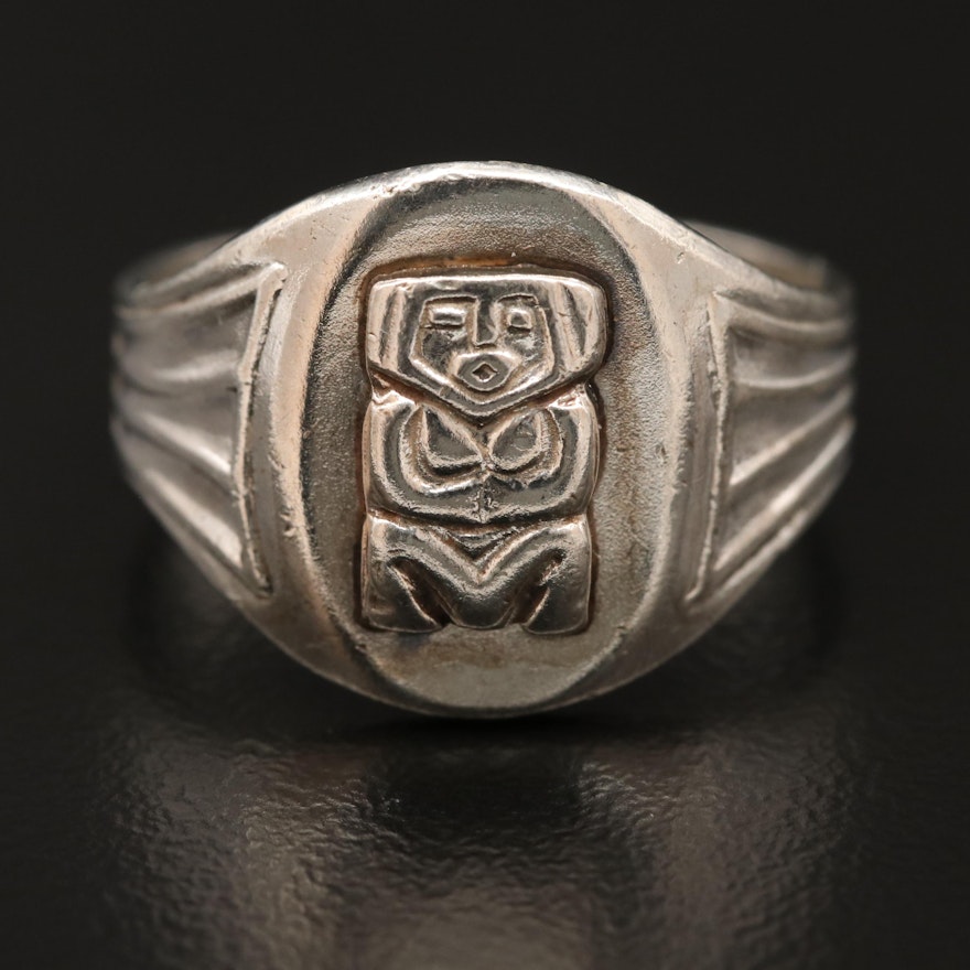900 Silver Motif Ring