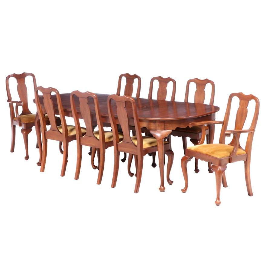 Henkel-Harris Queen Anne Style Black Cherry Dining Set, Late 20th Century