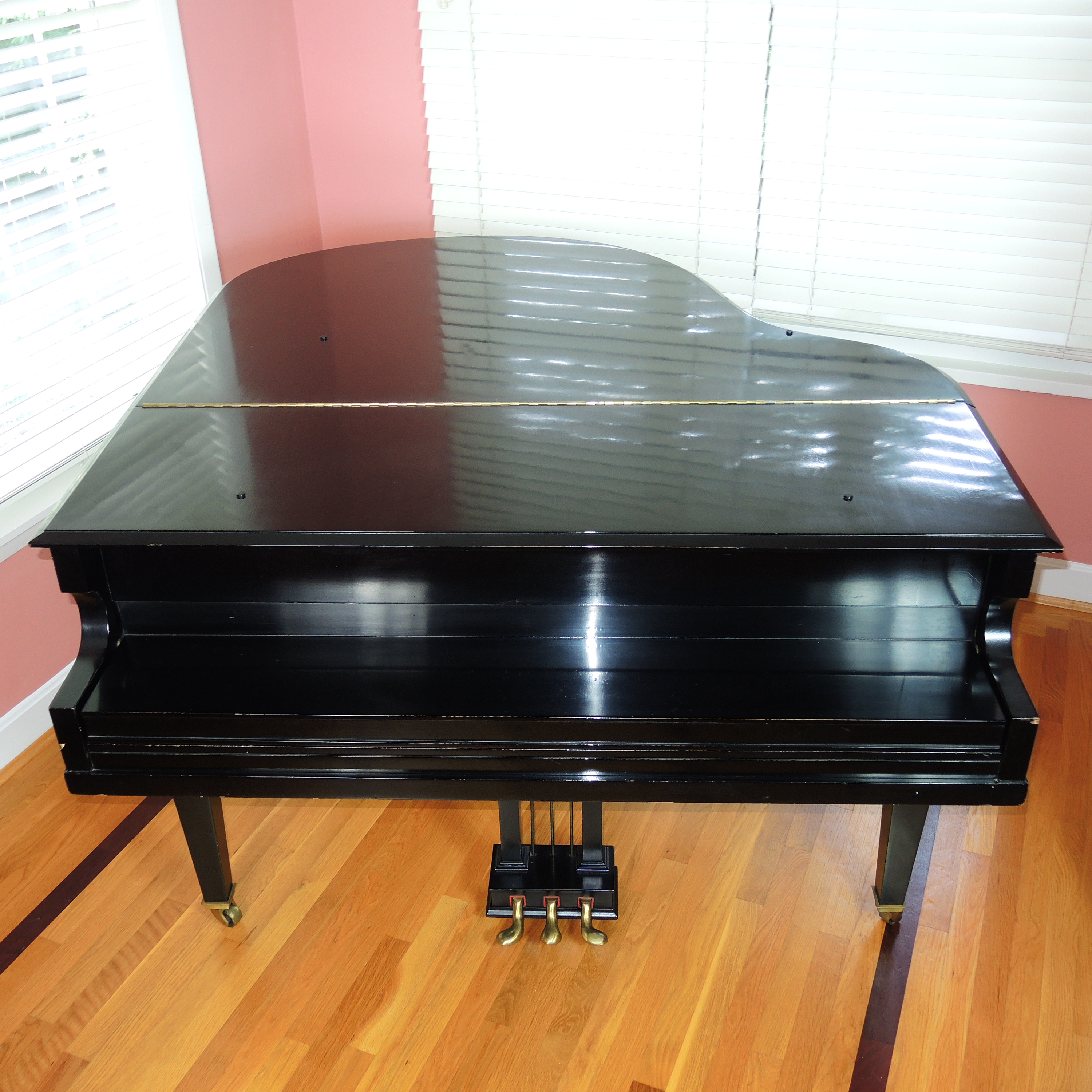 Vose & Sons Baby Grand Piano with Bench, Mid to Late 20th Century