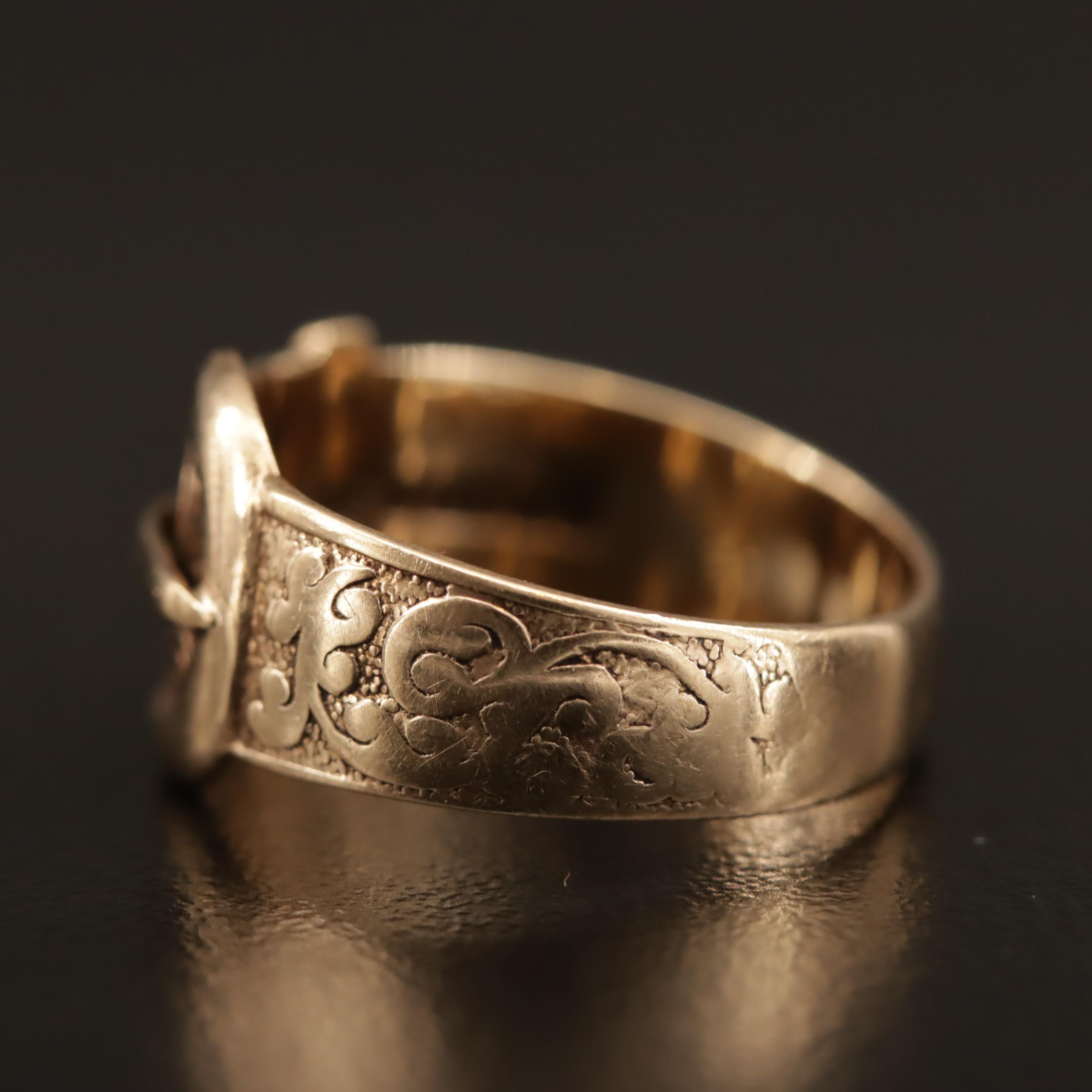 Vintage William J Pellow 9K Buckle Band