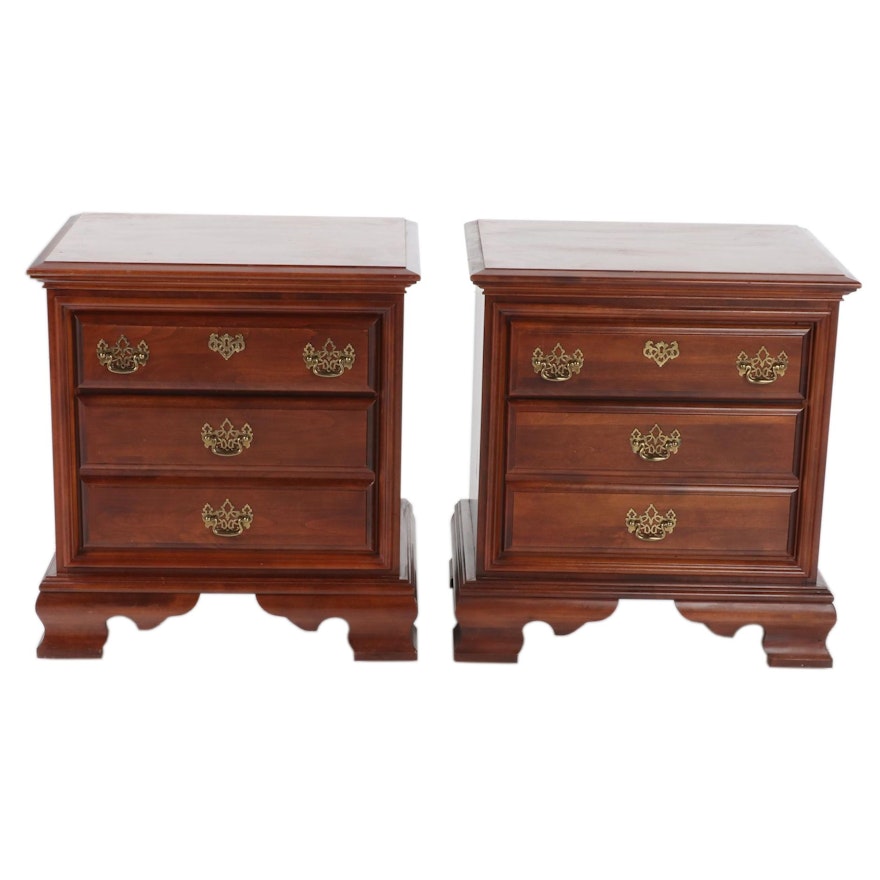 Colonial Style Cherry Chest of Drawers Nightstands, Late 20th Century