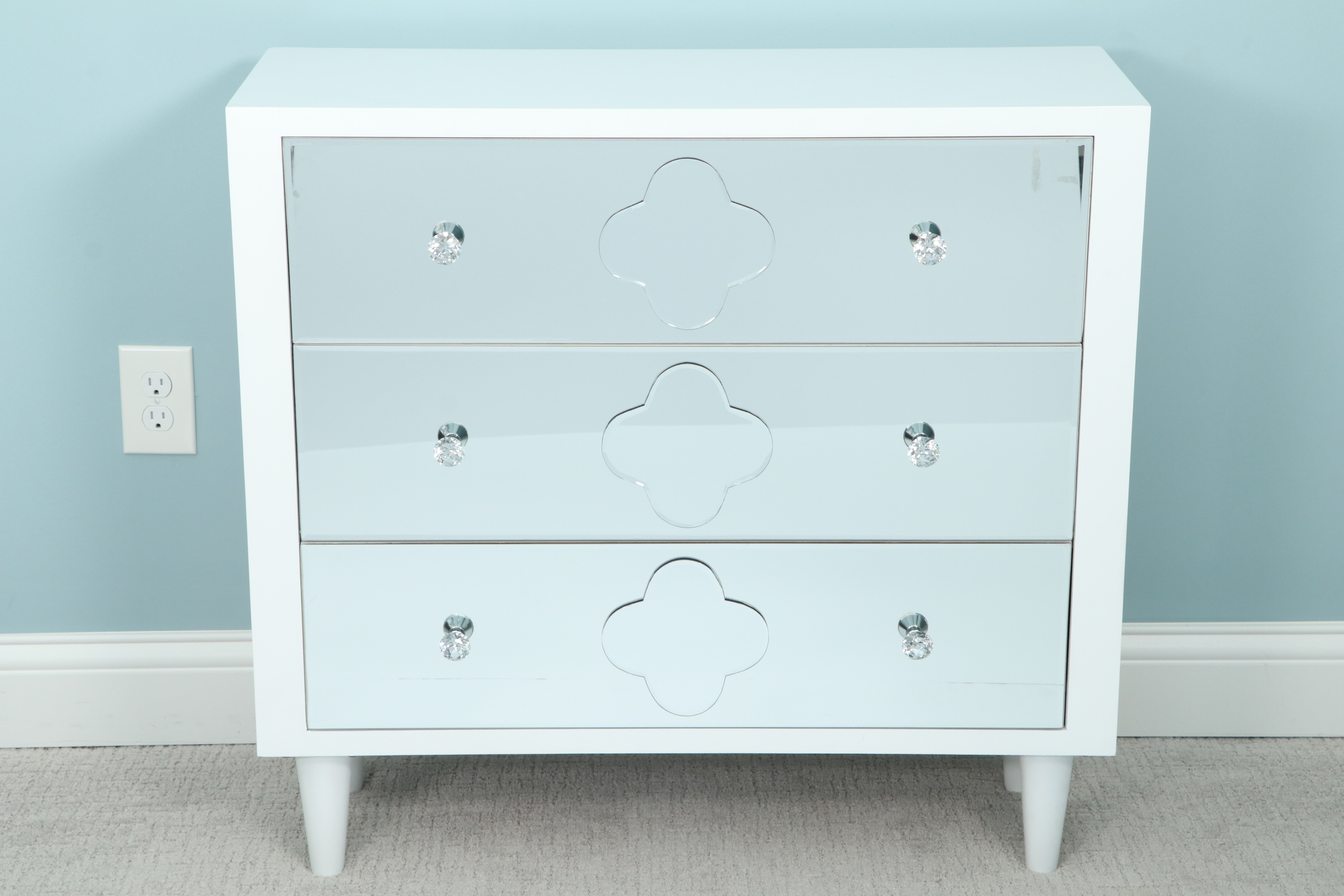Modern Chest of Drawers with Mirrored Drawer Fronts