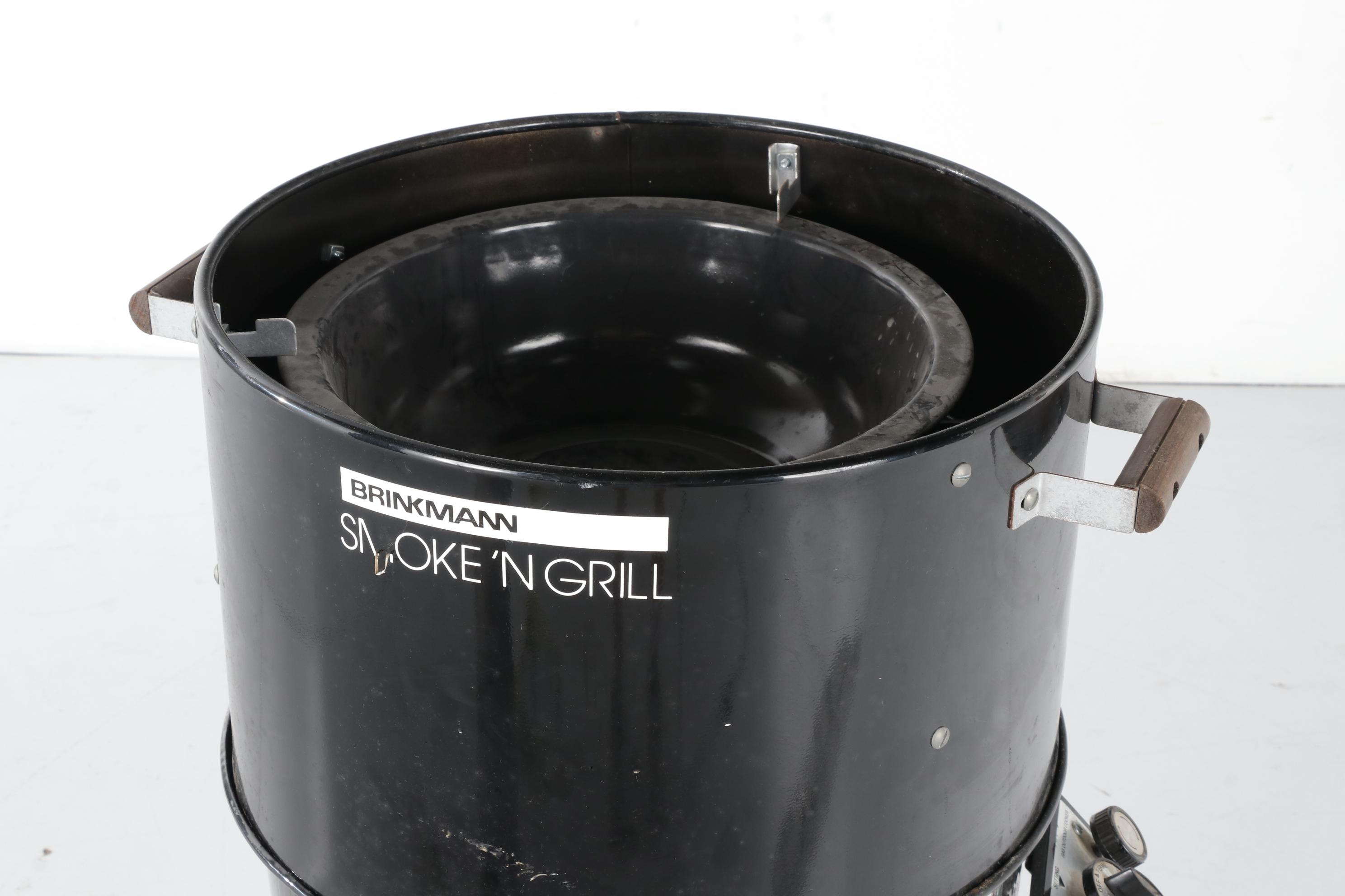 Brinkman "Smoke 'N Grill" Gas Grill