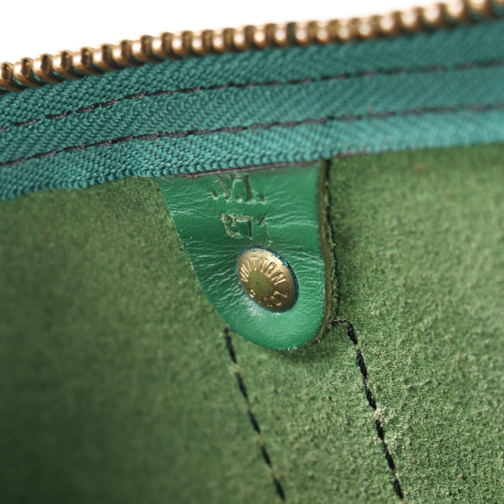 Louis Vuitton Keepall 55 Duffel in Borneo Green Epi Leather, 1987 Vintage