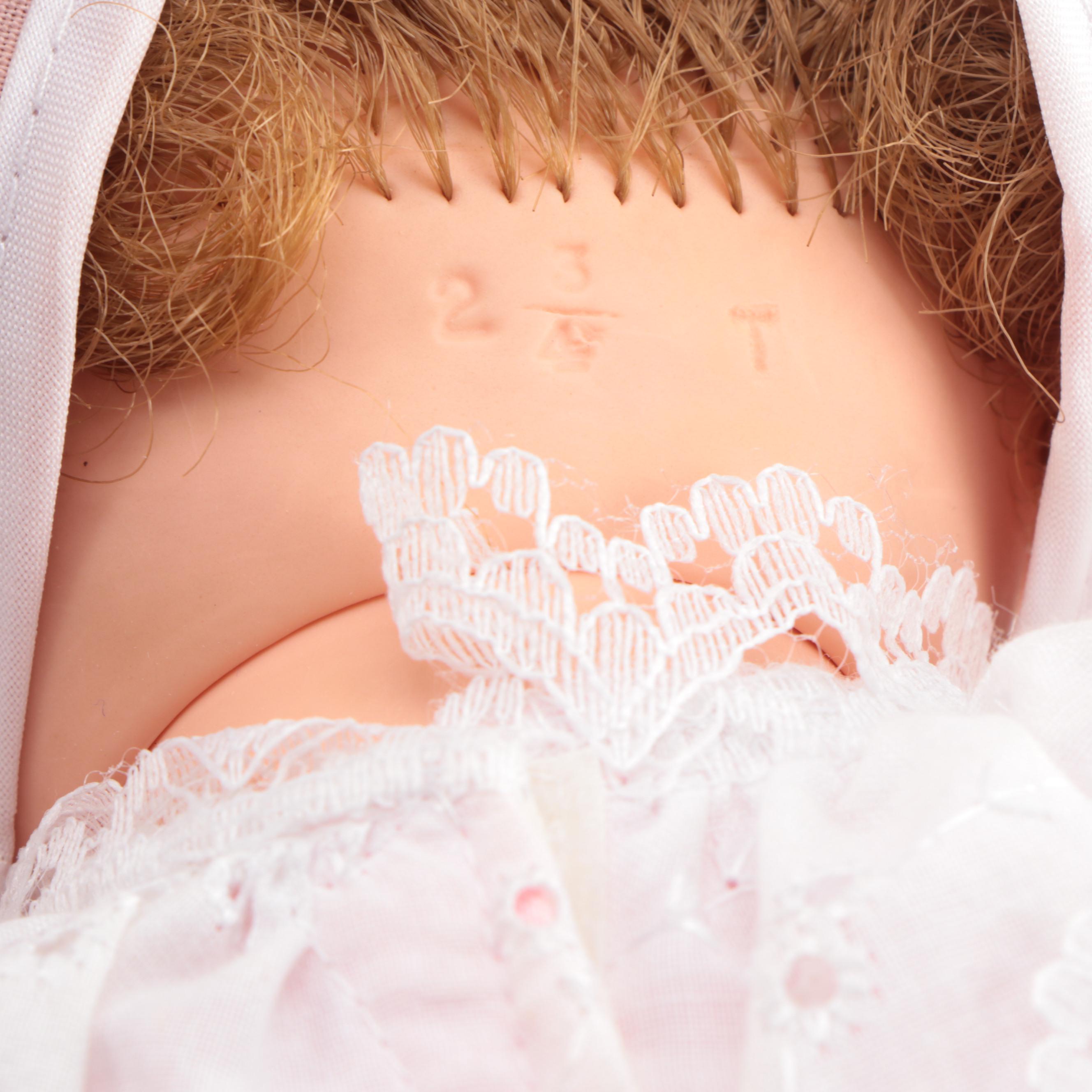 Duchess Doll Corp Miss Tastee-Freez with Other Dolls and Clothing