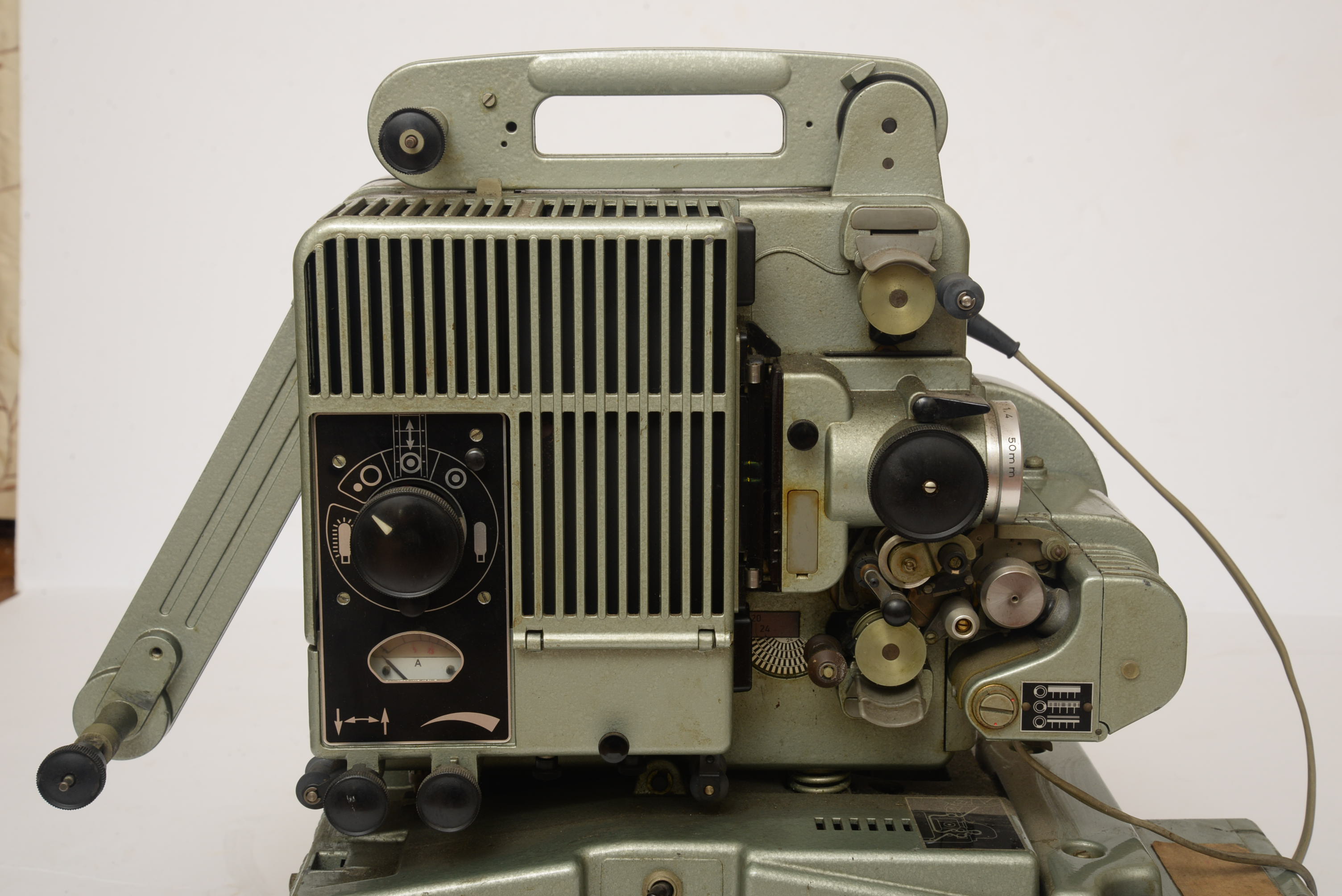 Siemens 2000 16mm Film Projector, Mid to Late 20th Century