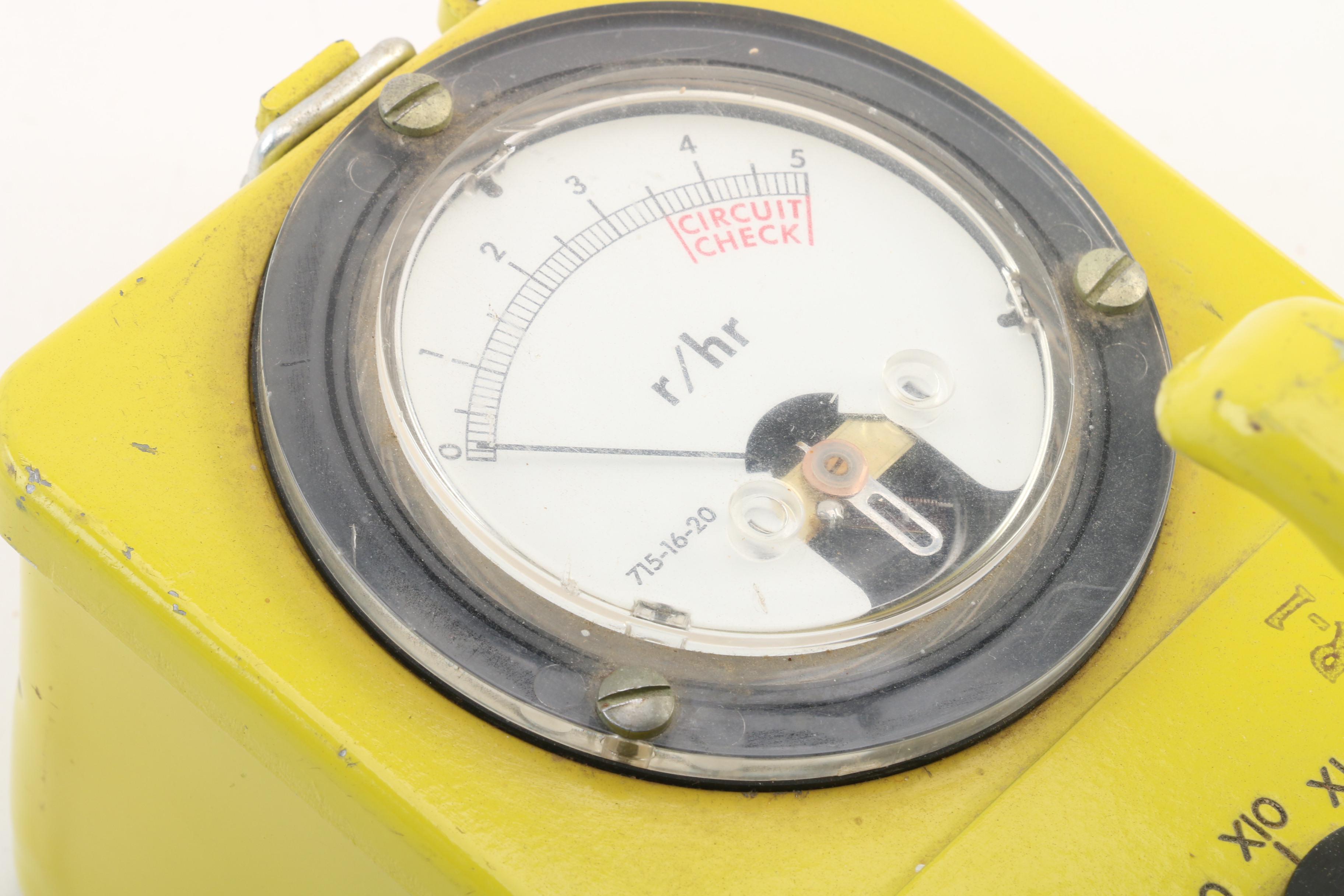 Victoreen Instrument Co. Model No. IA Geiger Counter, Mid-20th Century