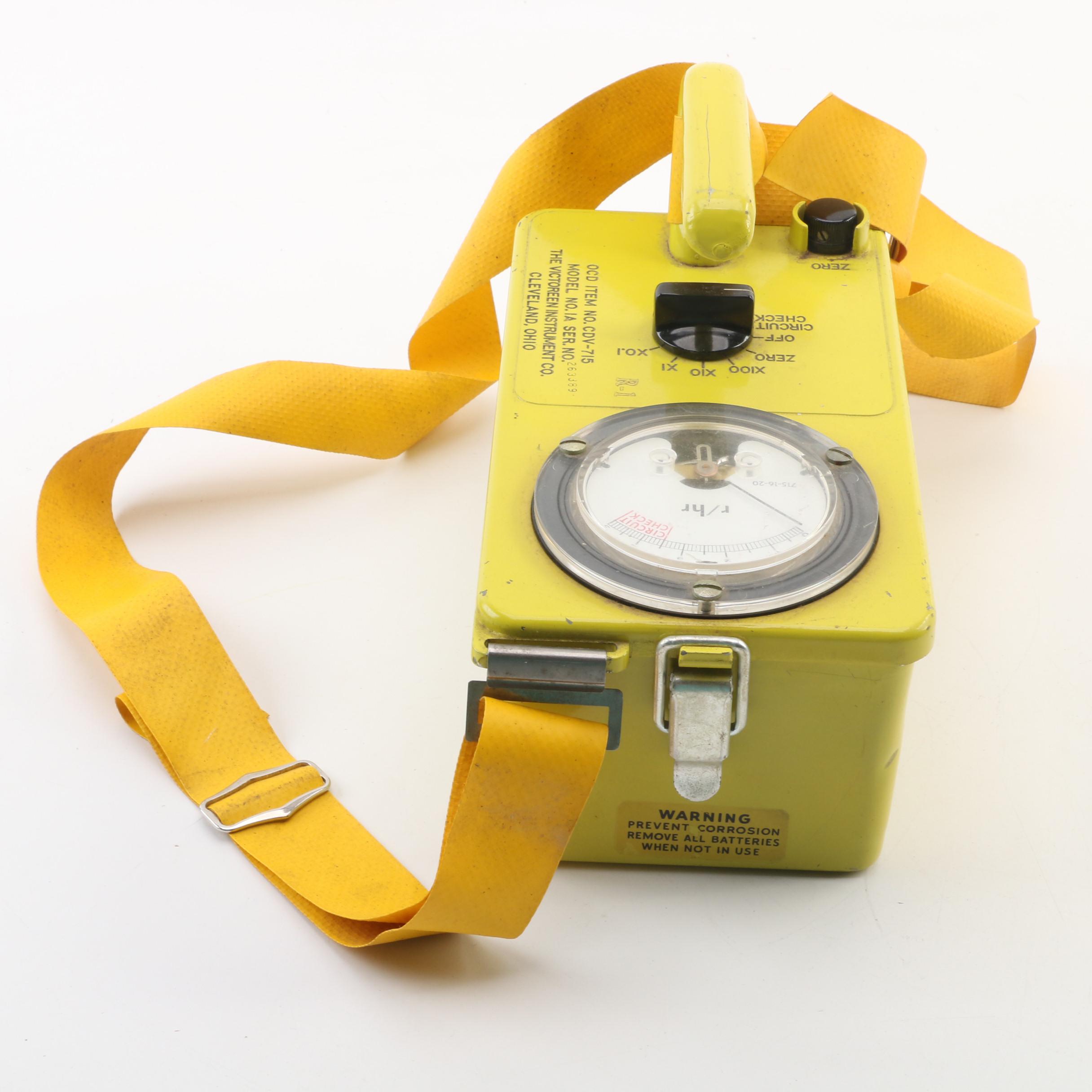 Victoreen Instrument Co. Model No. IA Geiger Counter, Mid-20th Century