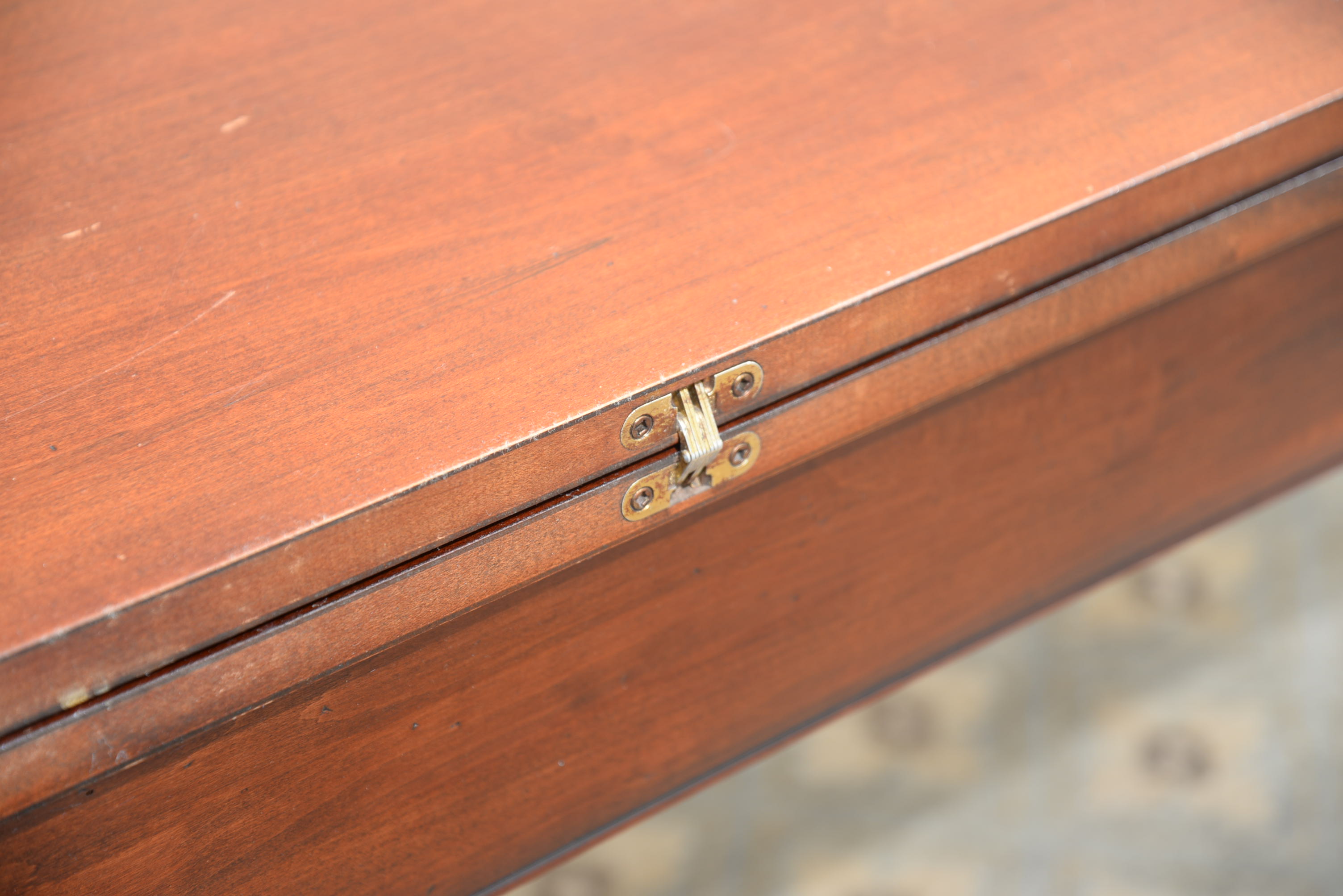 Ethan Allen "British Classics" Collection Convertible Console Dining Table