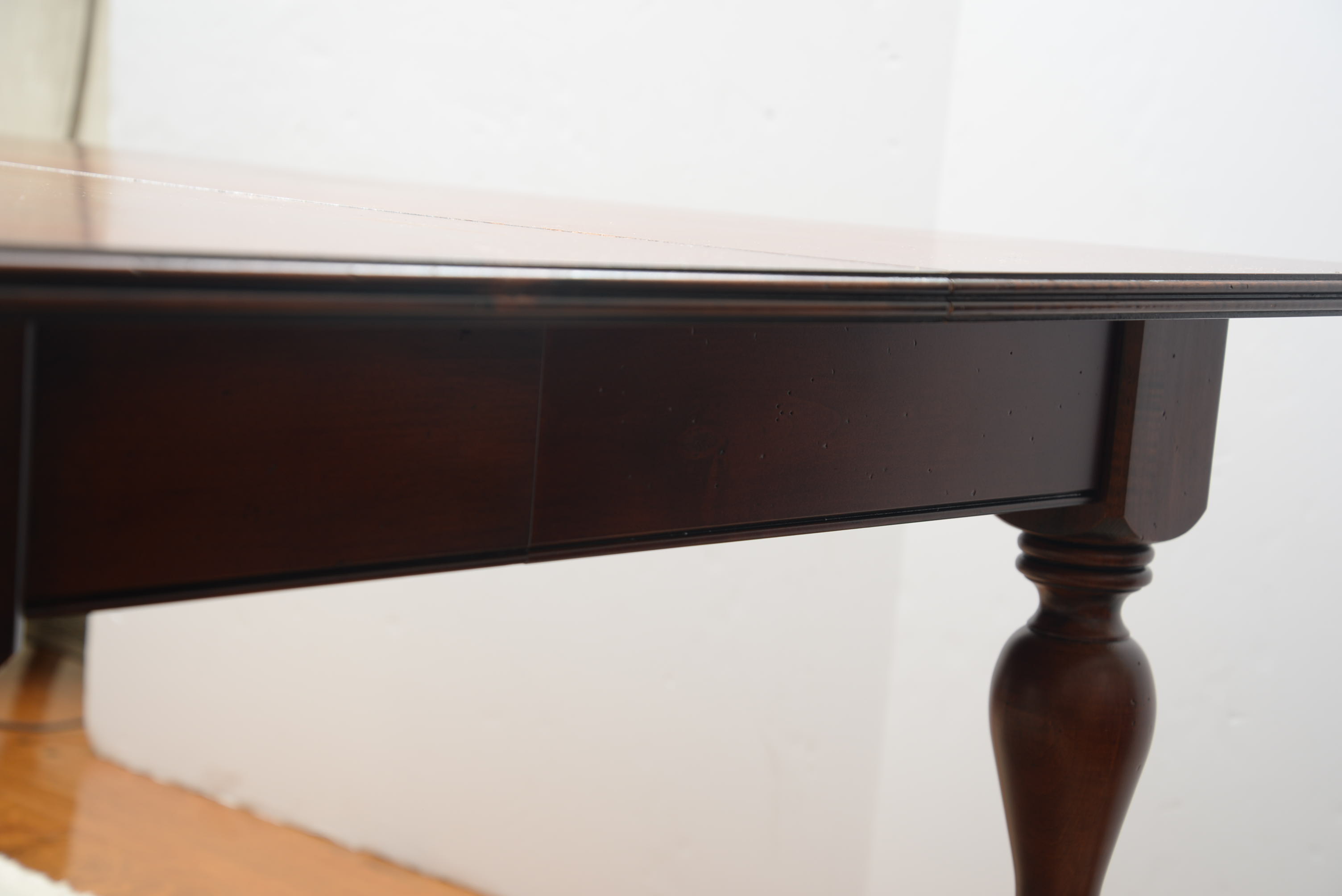 Ethan Allen "British Classics" Collection Convertible Console Dining Table