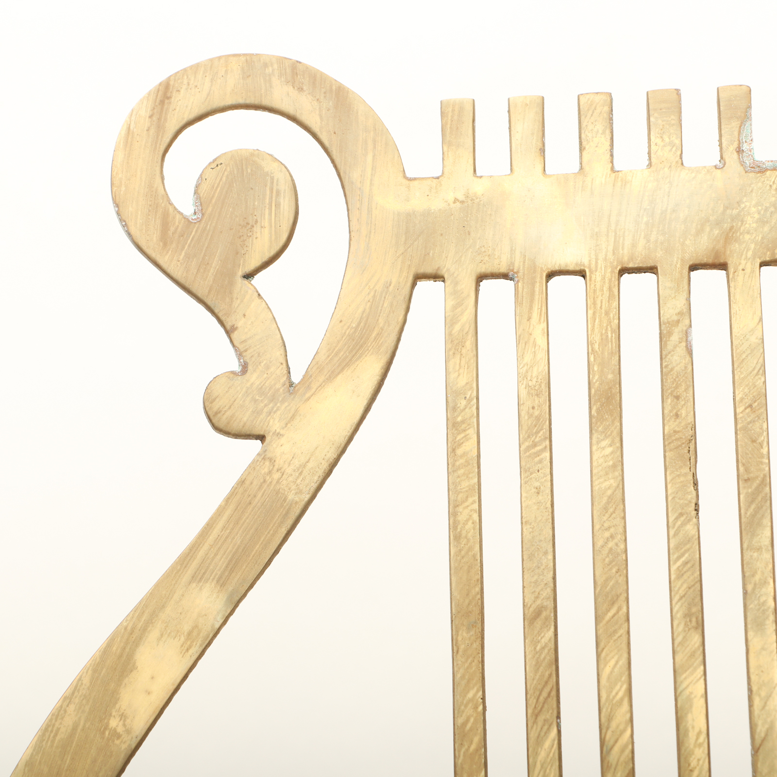 Lyre Shaped Brass Music Stand