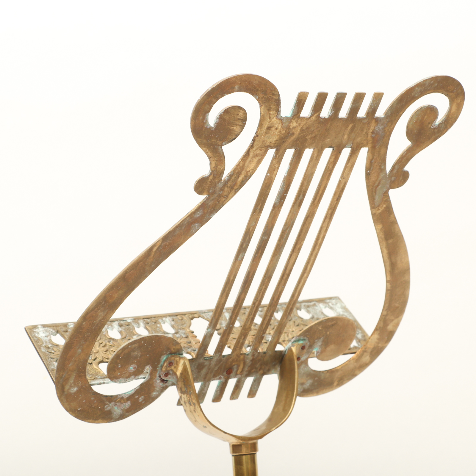 Lyre Shaped Brass Music Stand