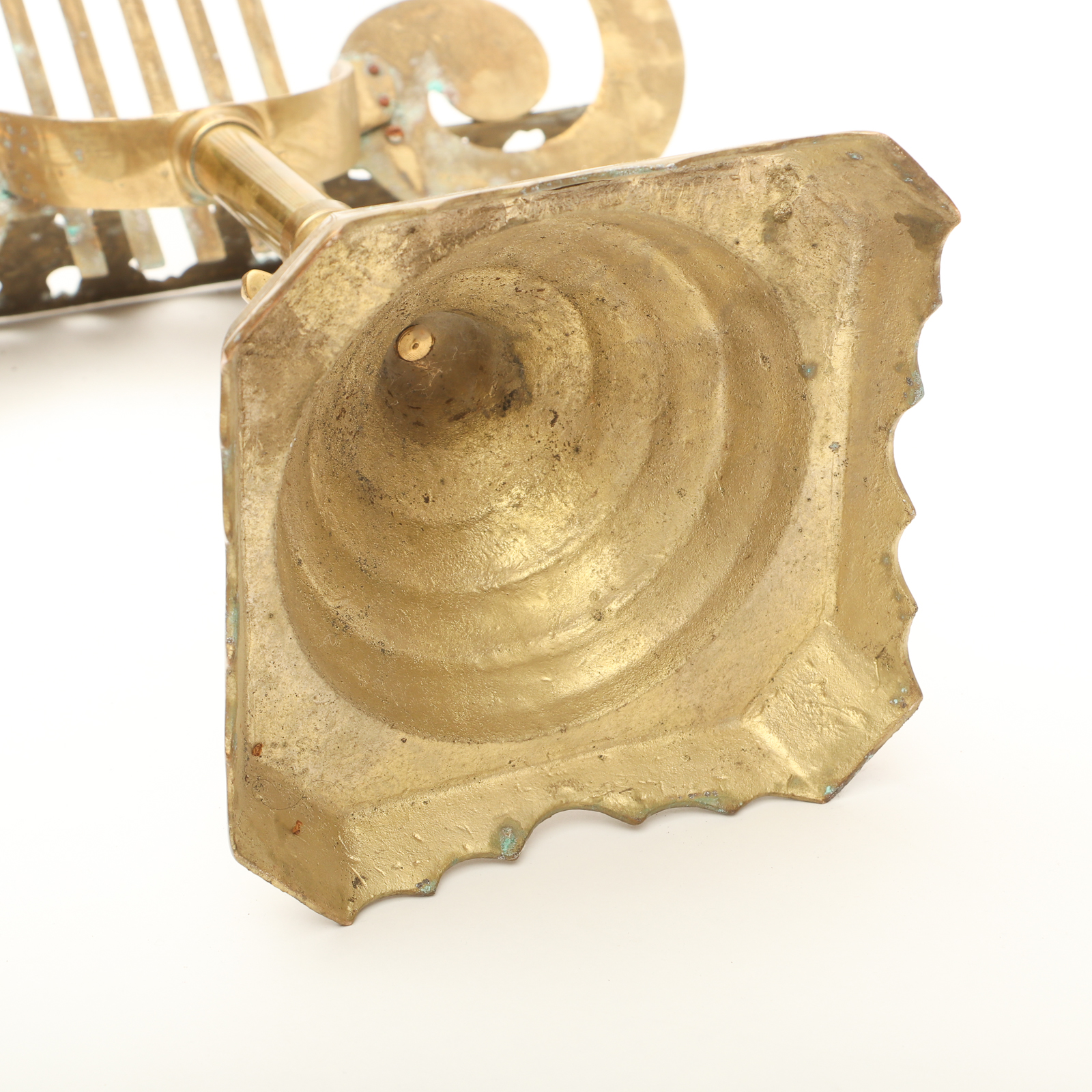 Lyre Shaped Brass Music Stand