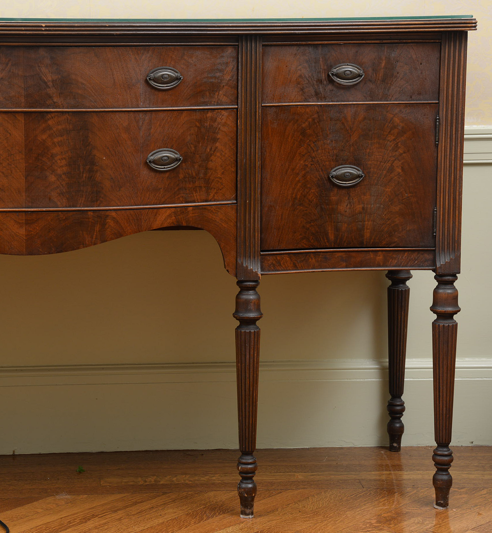 Federal Style Walnut Sideboard, Mid-20th Century