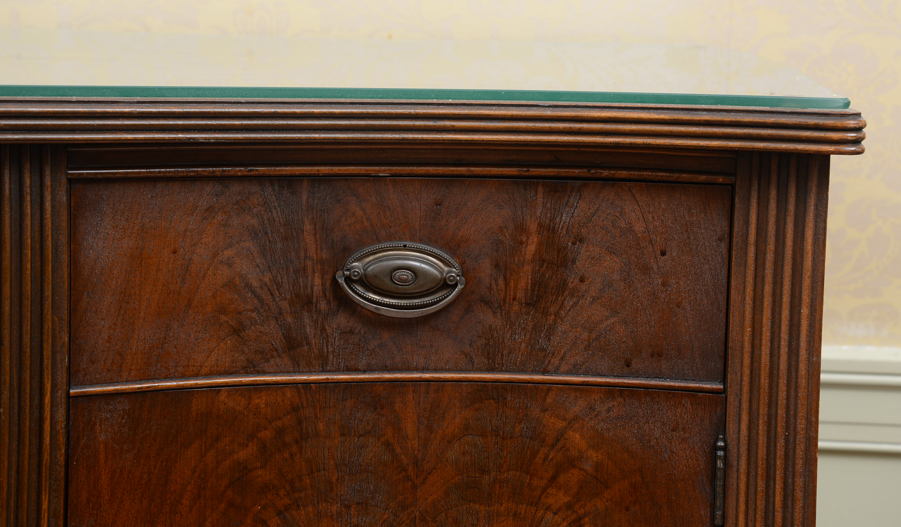 Federal Style Walnut Sideboard, Mid-20th Century