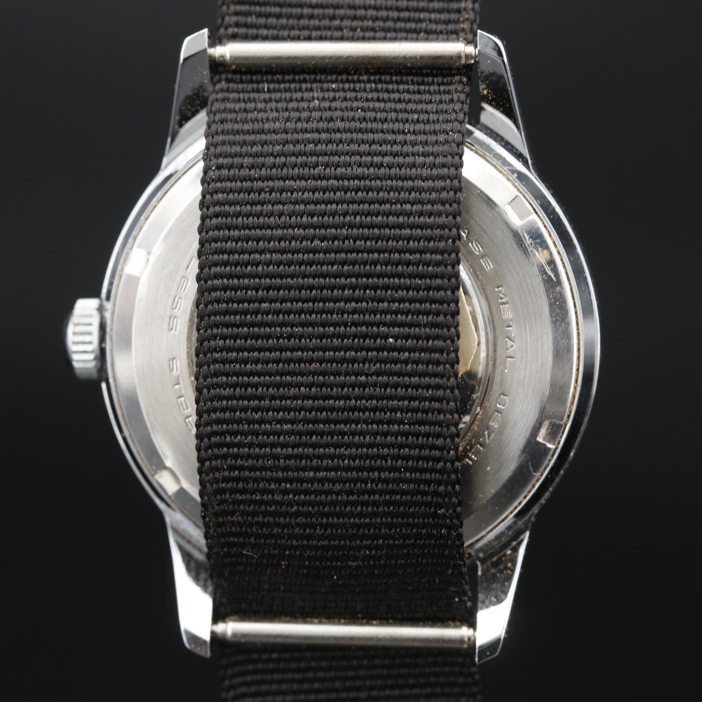 Mickey Mouse Disney Land 17 Jewels Stem Wind Watch