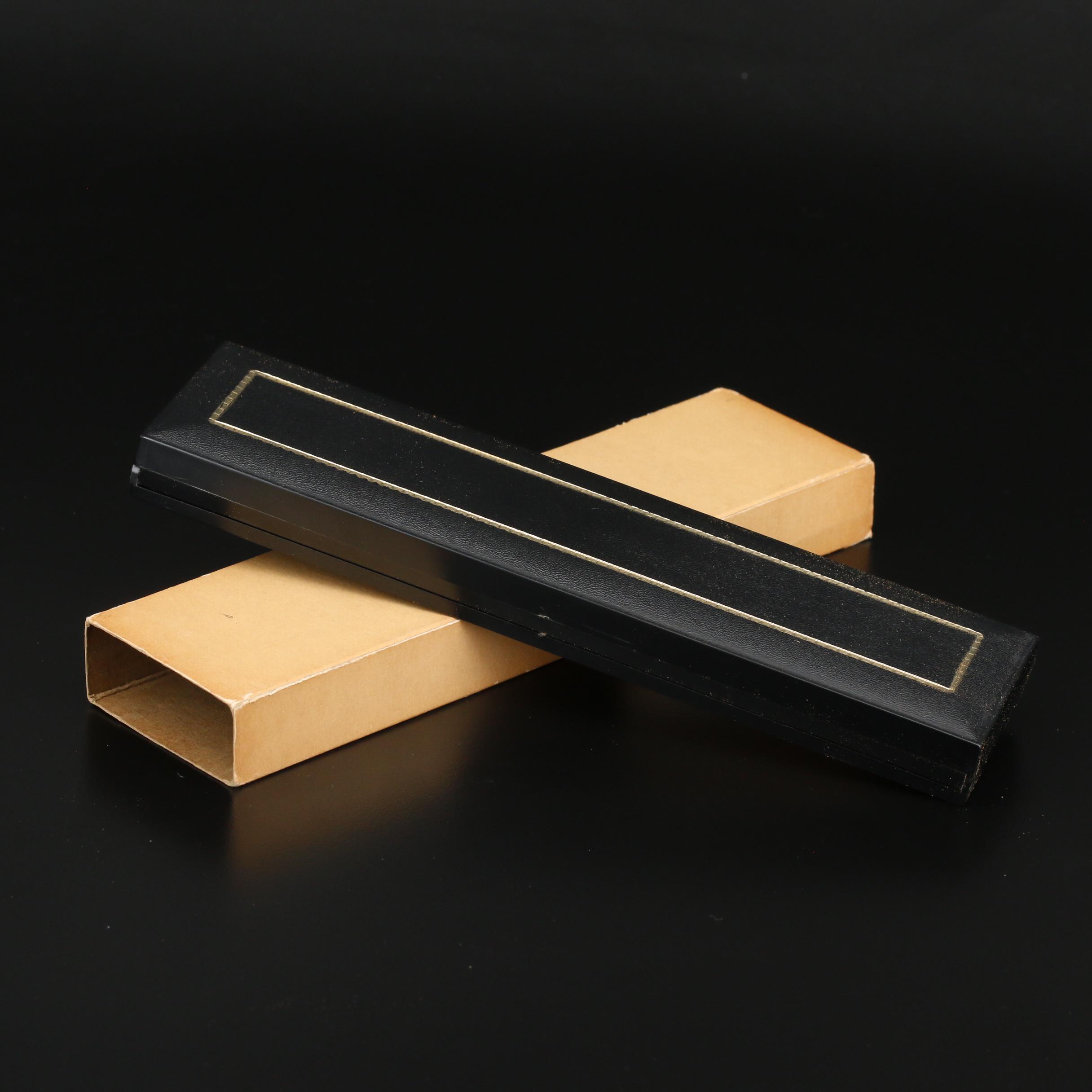 Mickey Mouse Disney Land 17 Jewels Stem Wind Watch