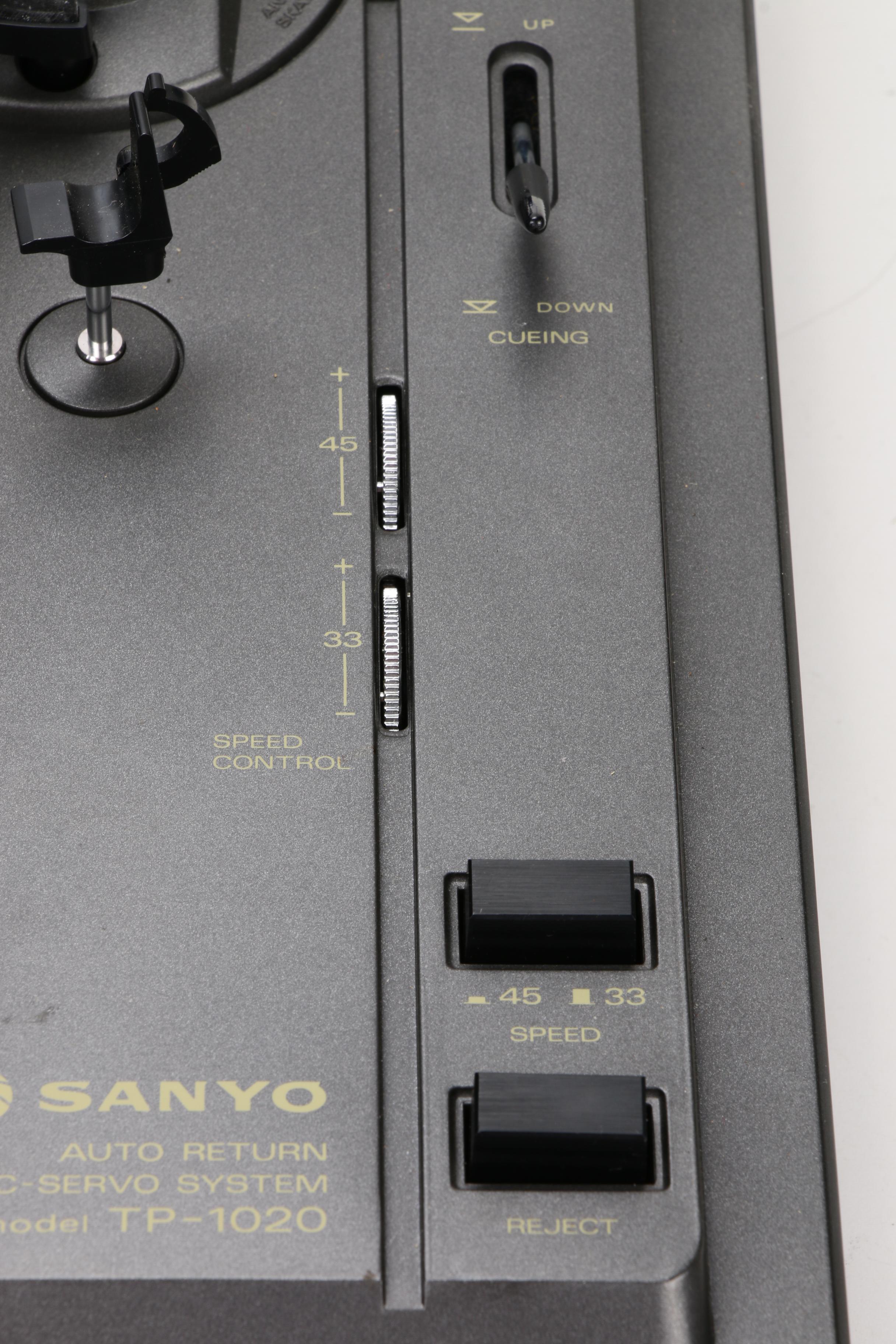 Sanyo TP-1020 Turntable and Sansui G-3500 Pure Power Stereo Receiver