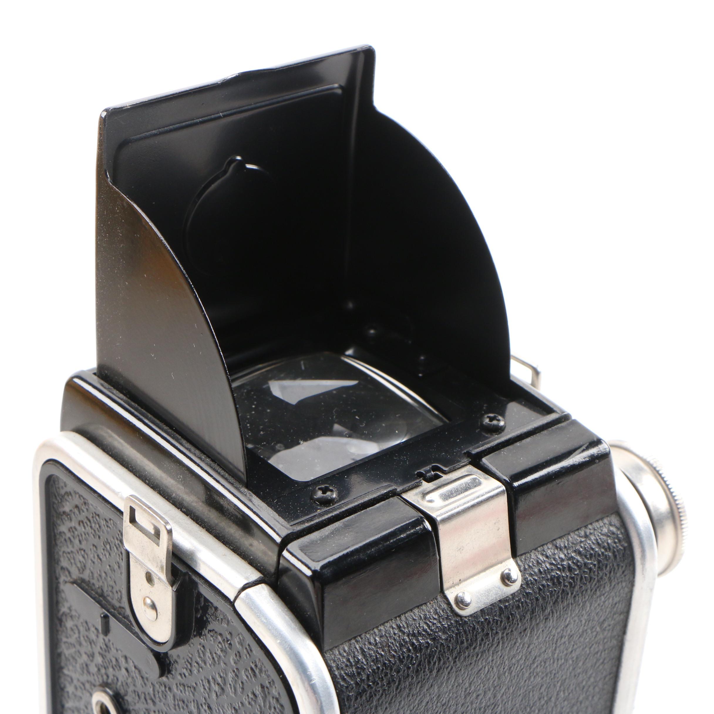 Kodak Brownie Reflex Synchro Model, Duaflex III and Kodalite Flasholder