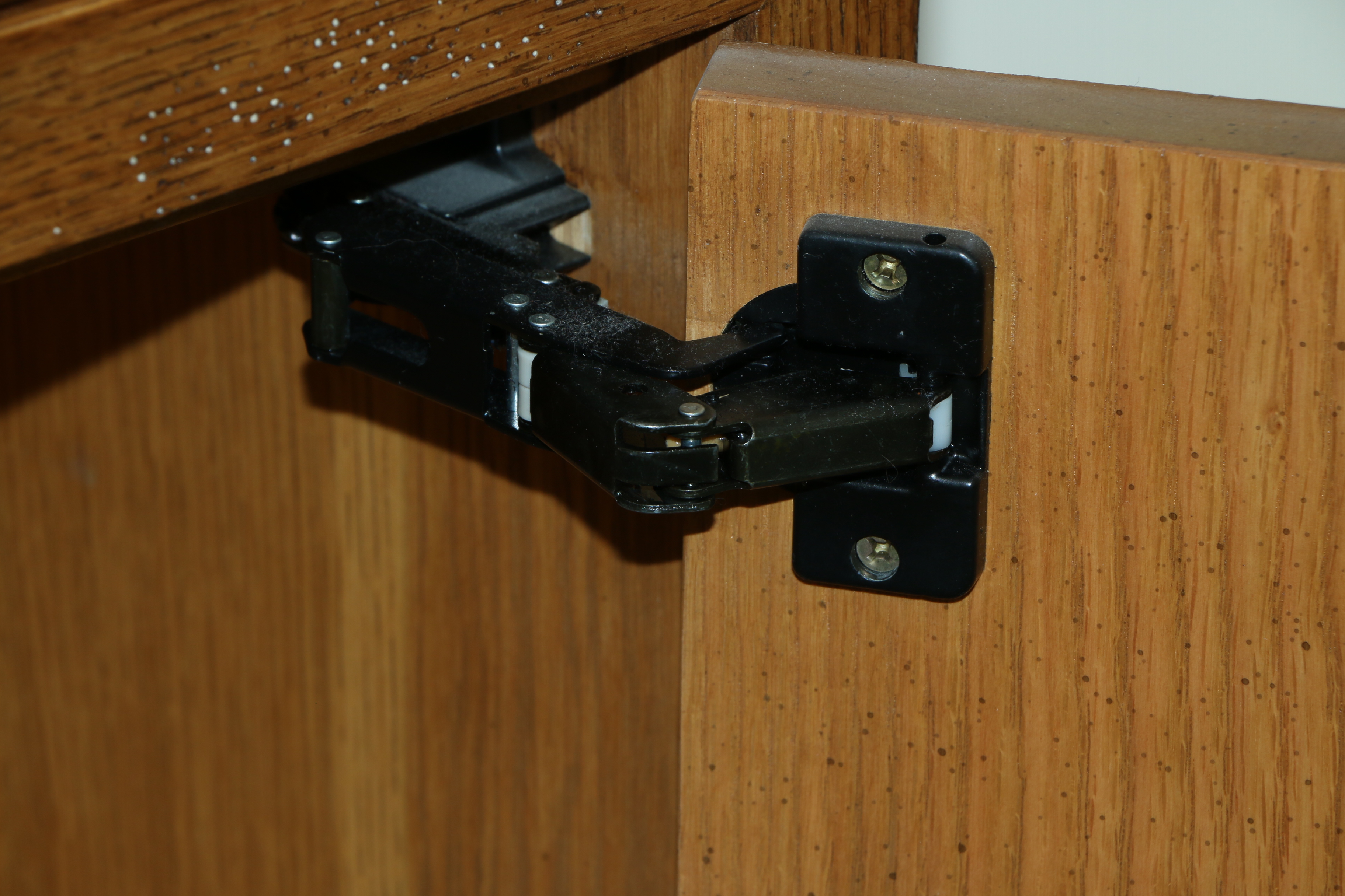 Henredon "Bel Air" Campaign Style Oak Stacked Chests