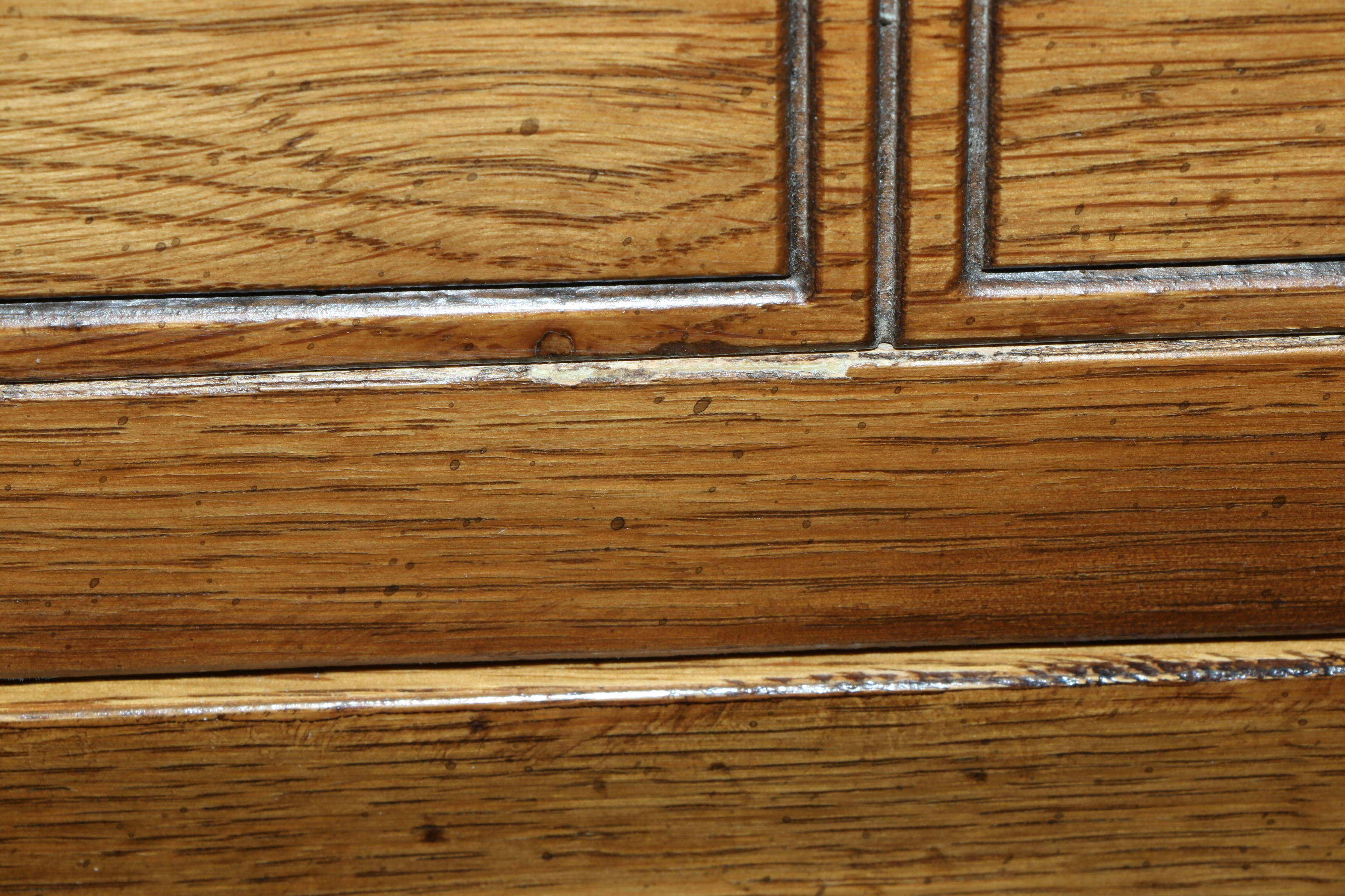 Henredon "Bel Air" Campaign Style Oak Stacked Chests