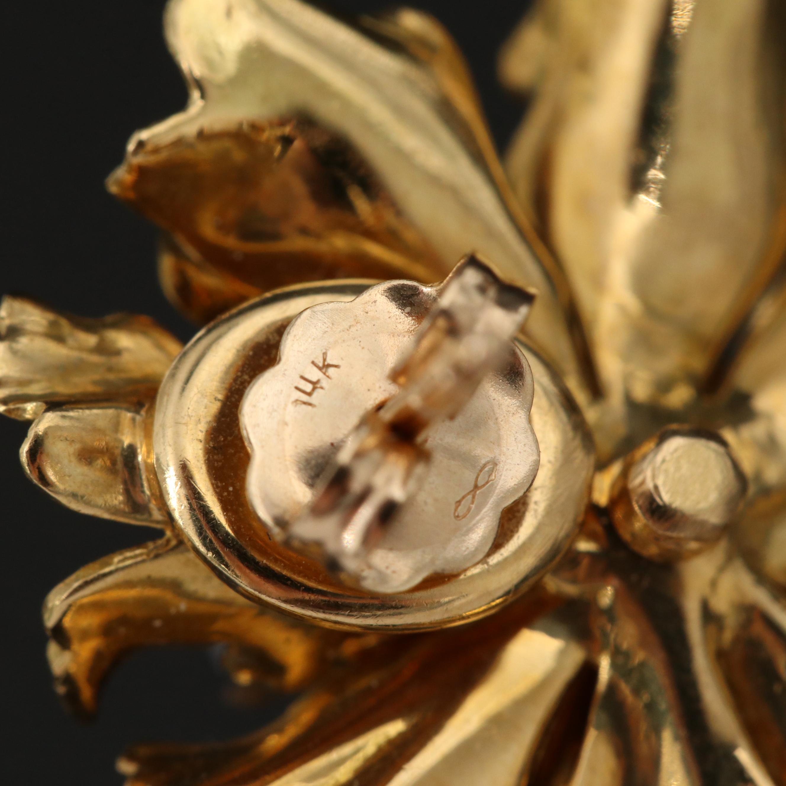 Vintage Flower Earrings with Diamonds and Sapphires