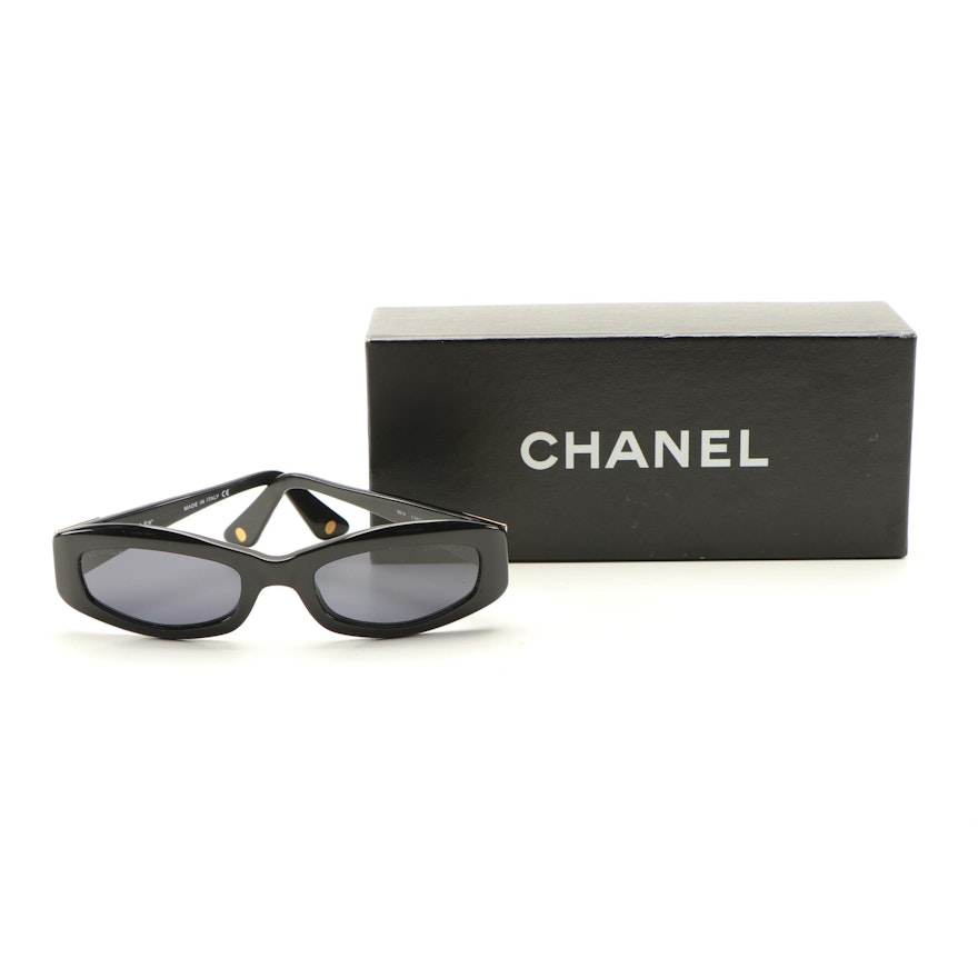 Chanel Black Quilted CC 5014 Sunglasses with Box