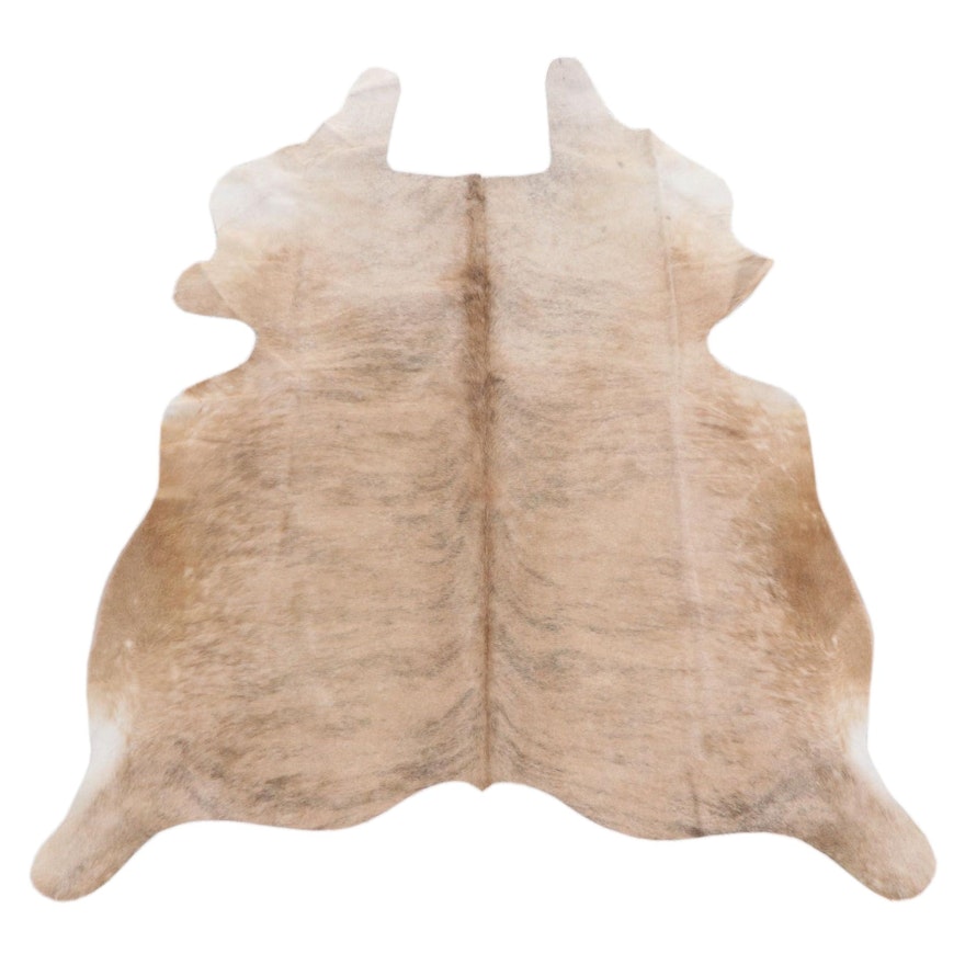 5'3 x 5'11 Light Brown Brindle Cowhide Throw Rug