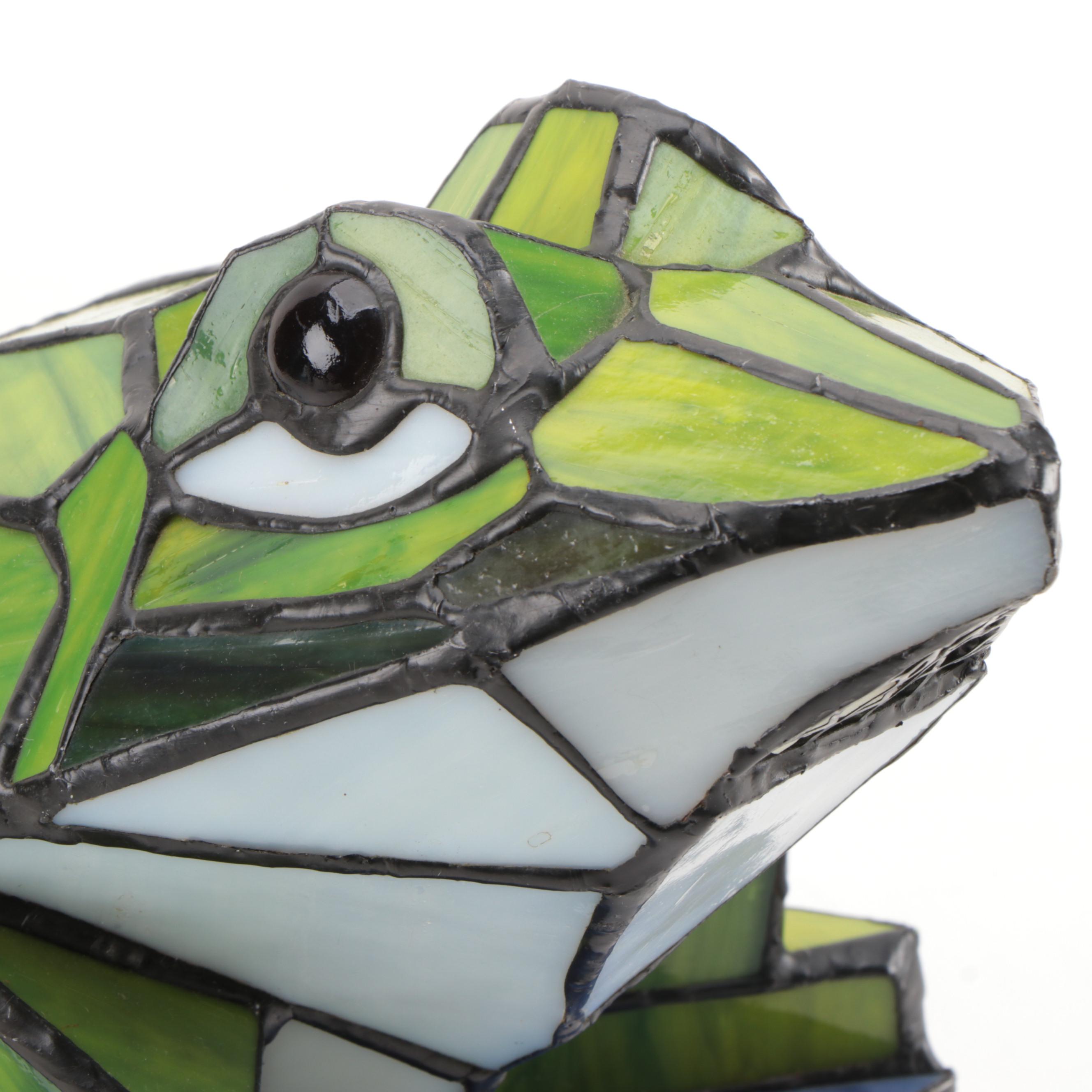 Stained Glass Frog Accent Lamp