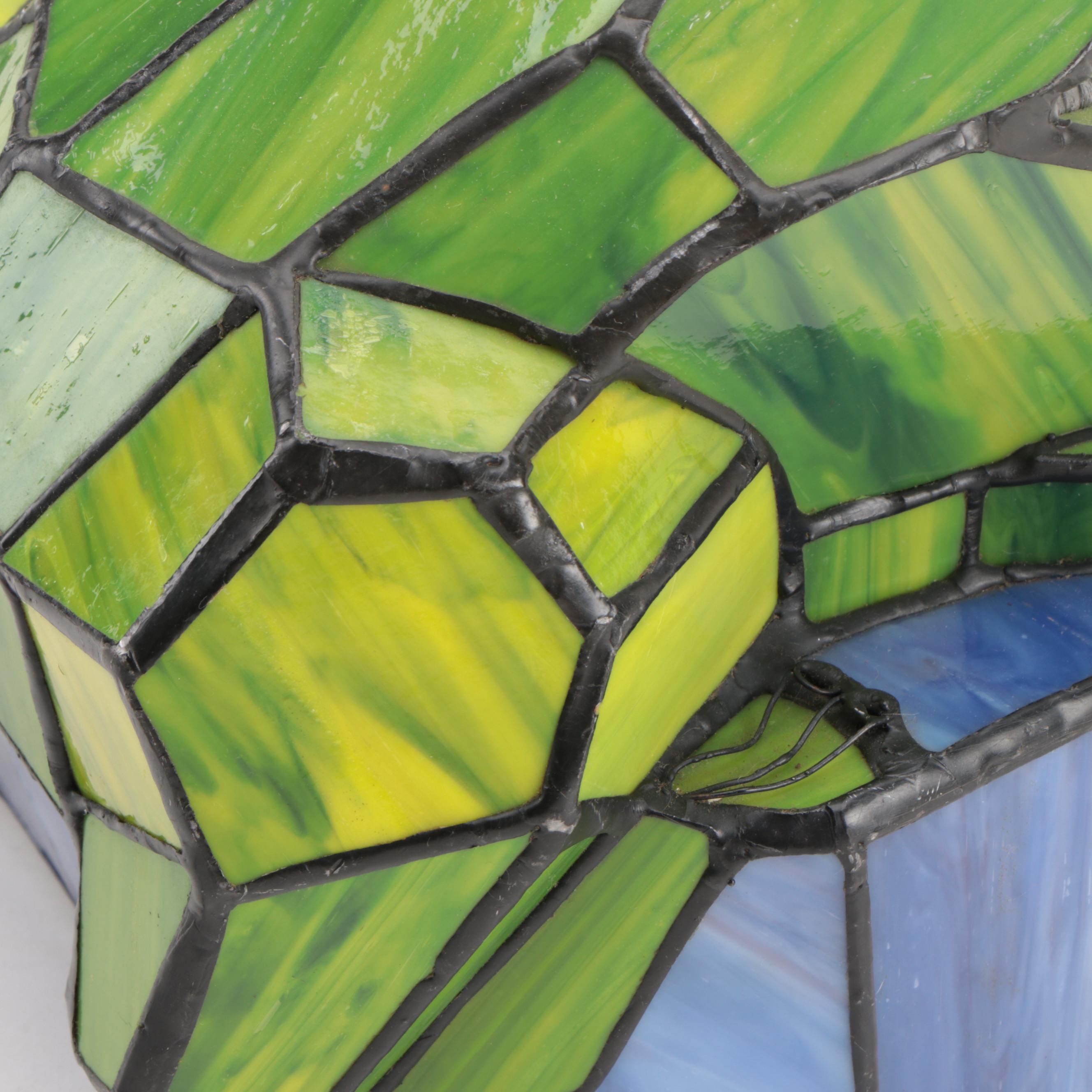 Stained Glass Frog Accent Lamp