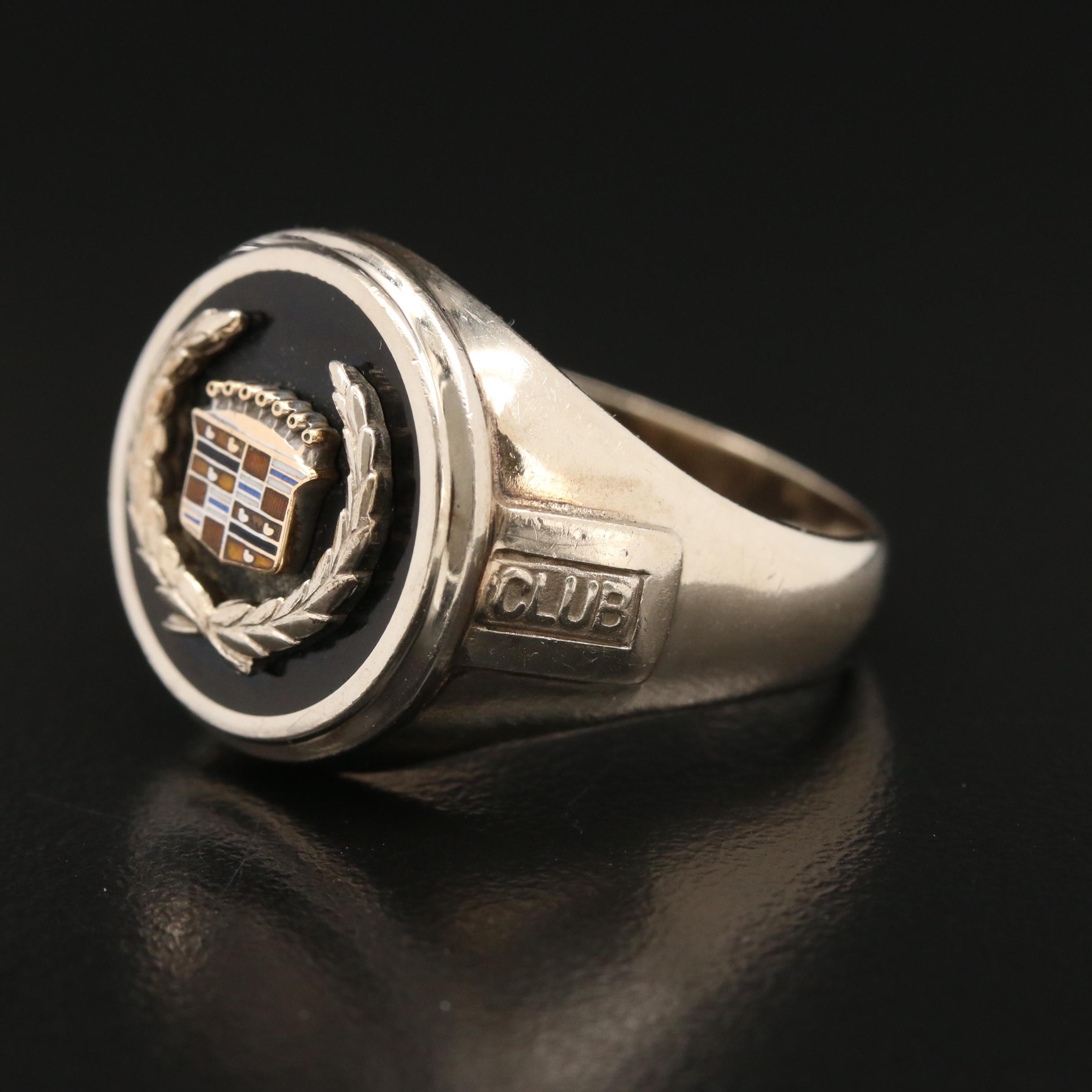 10K "Cadillac Crest Club" Signet Ring