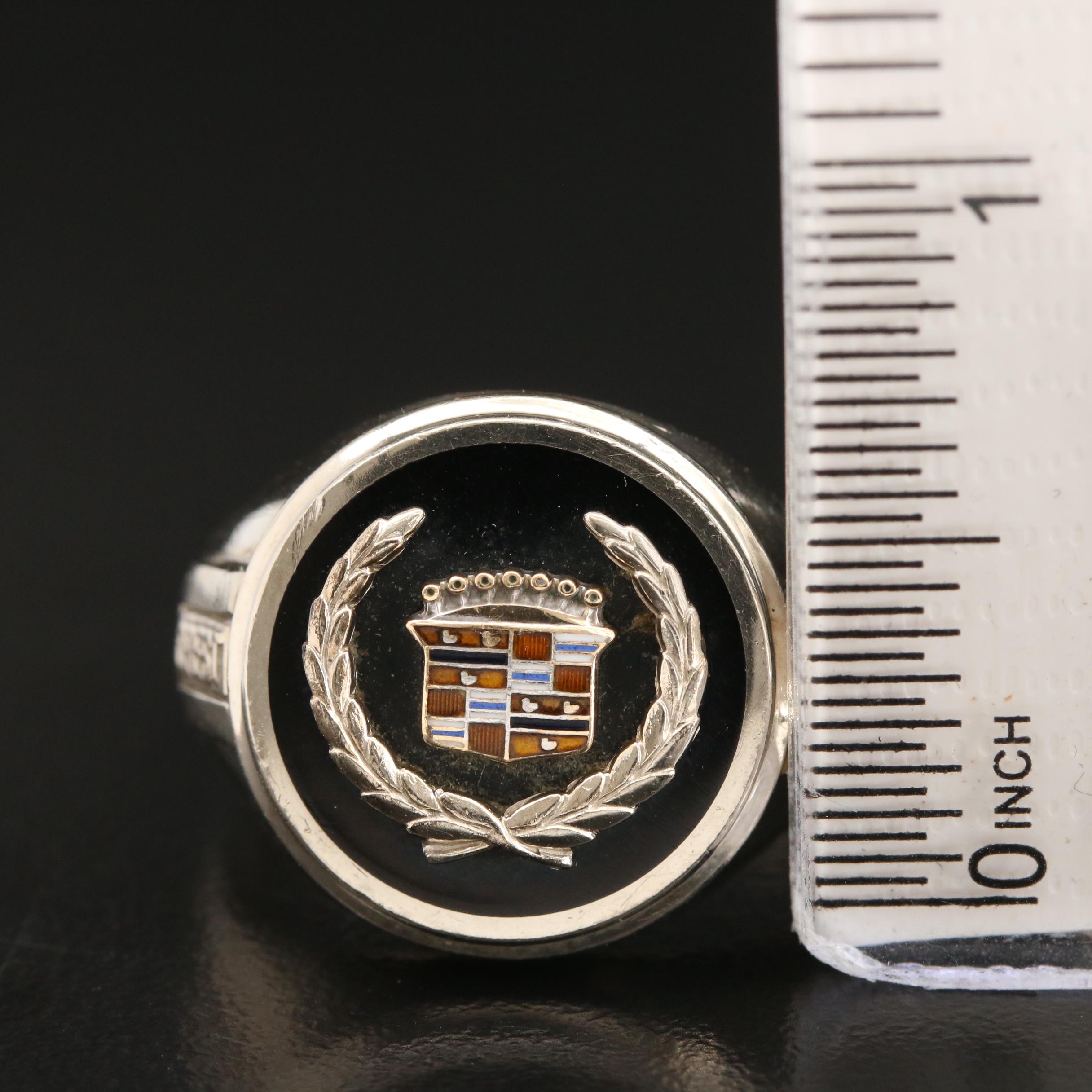 10K "Cadillac Crest Club" Signet Ring