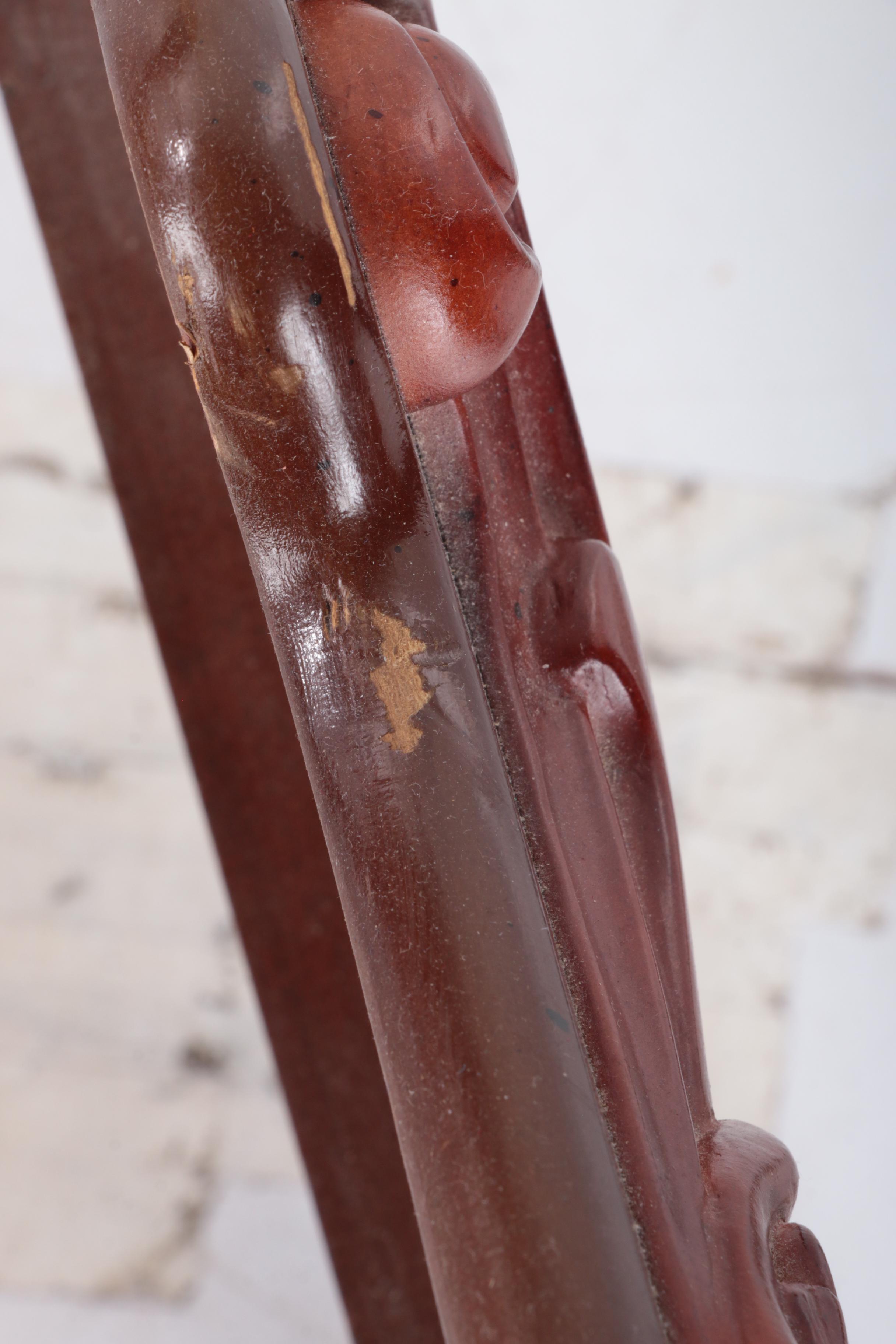 Pulaski Furniture Rococo Style Mahogany Veneer Queen Four Poster Bed Frame