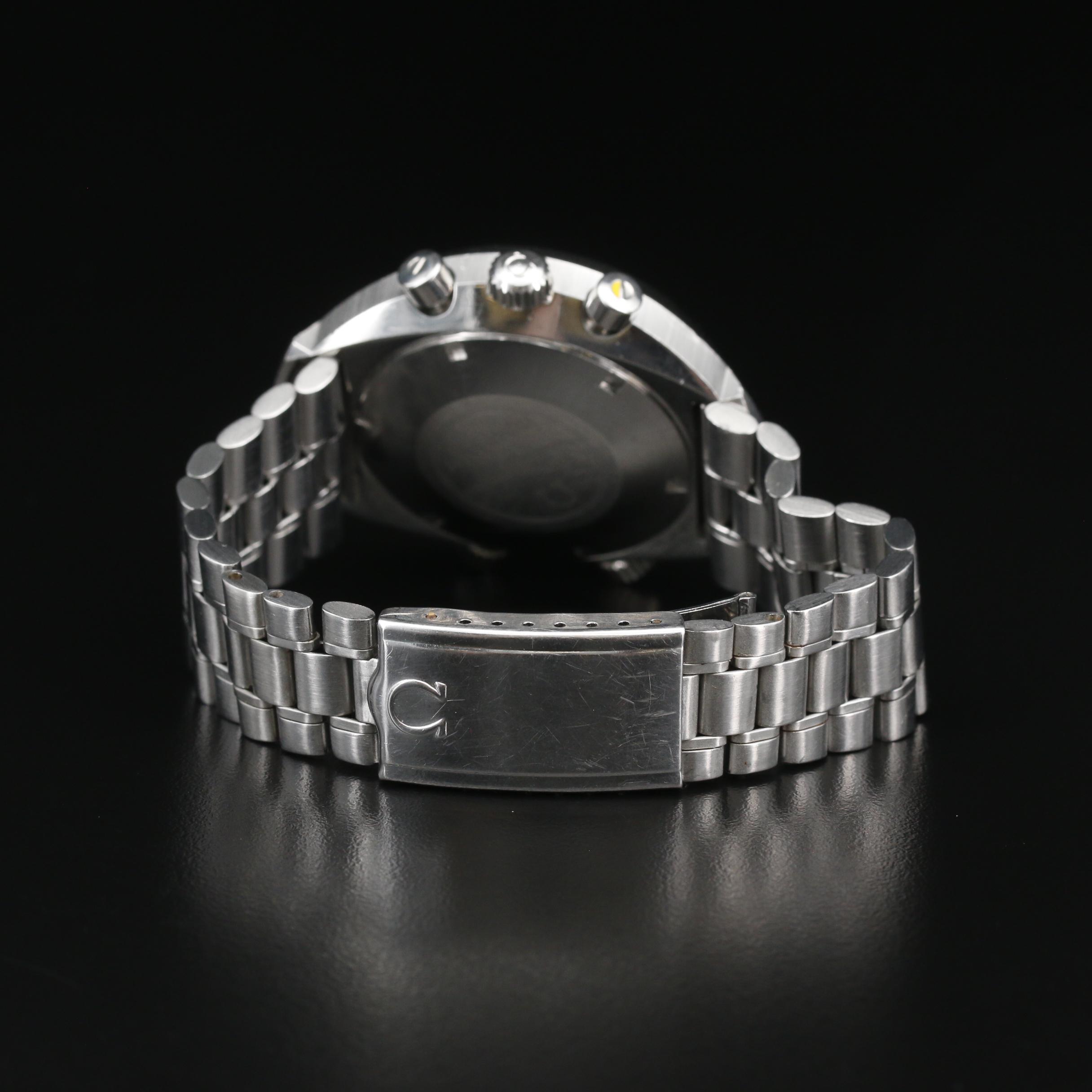 1969 Omega Flightmaster Chronograph Stainless Steel Stem Wind Watch