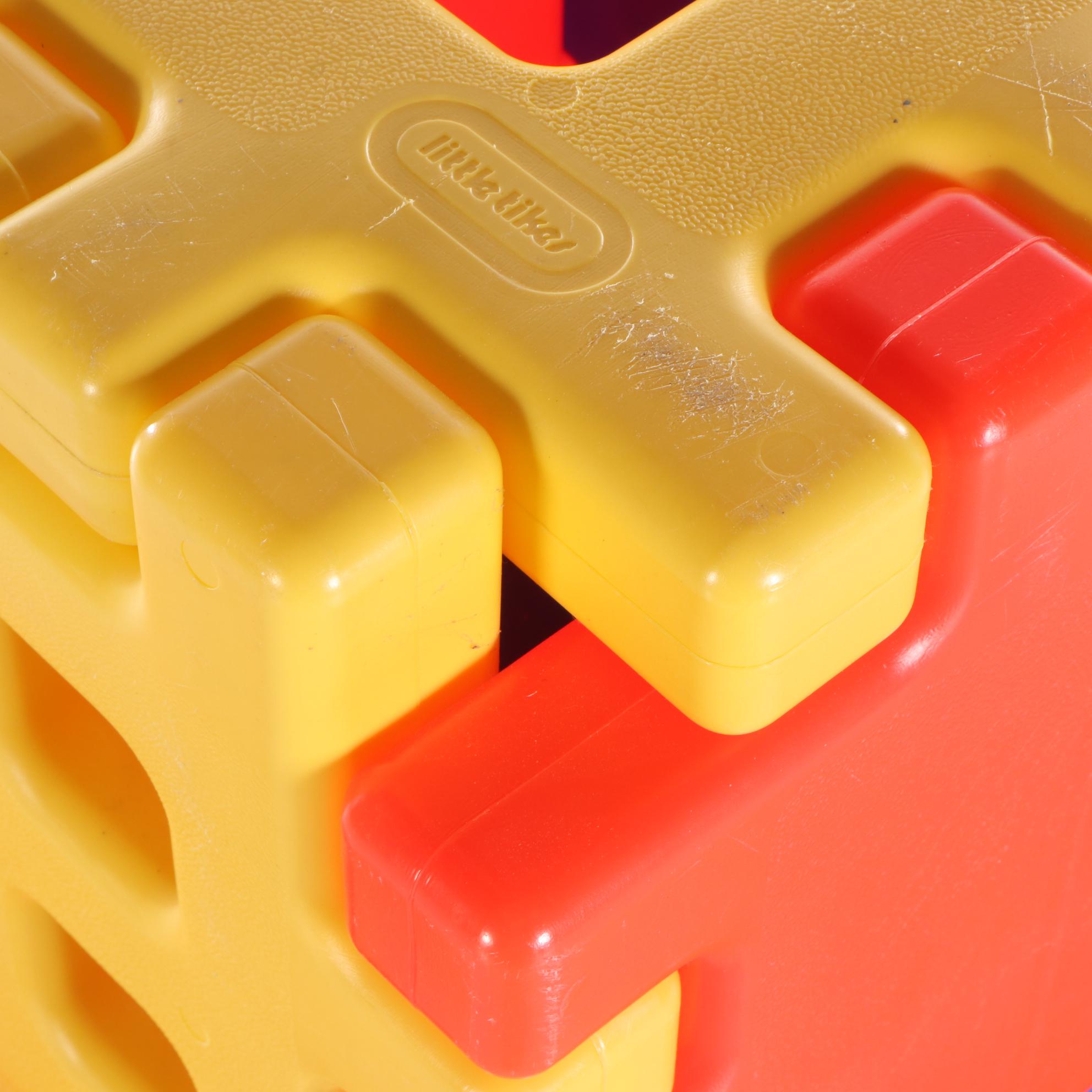 Little Tikes Interlocking Blocks and Toy Storage Organizer Bins