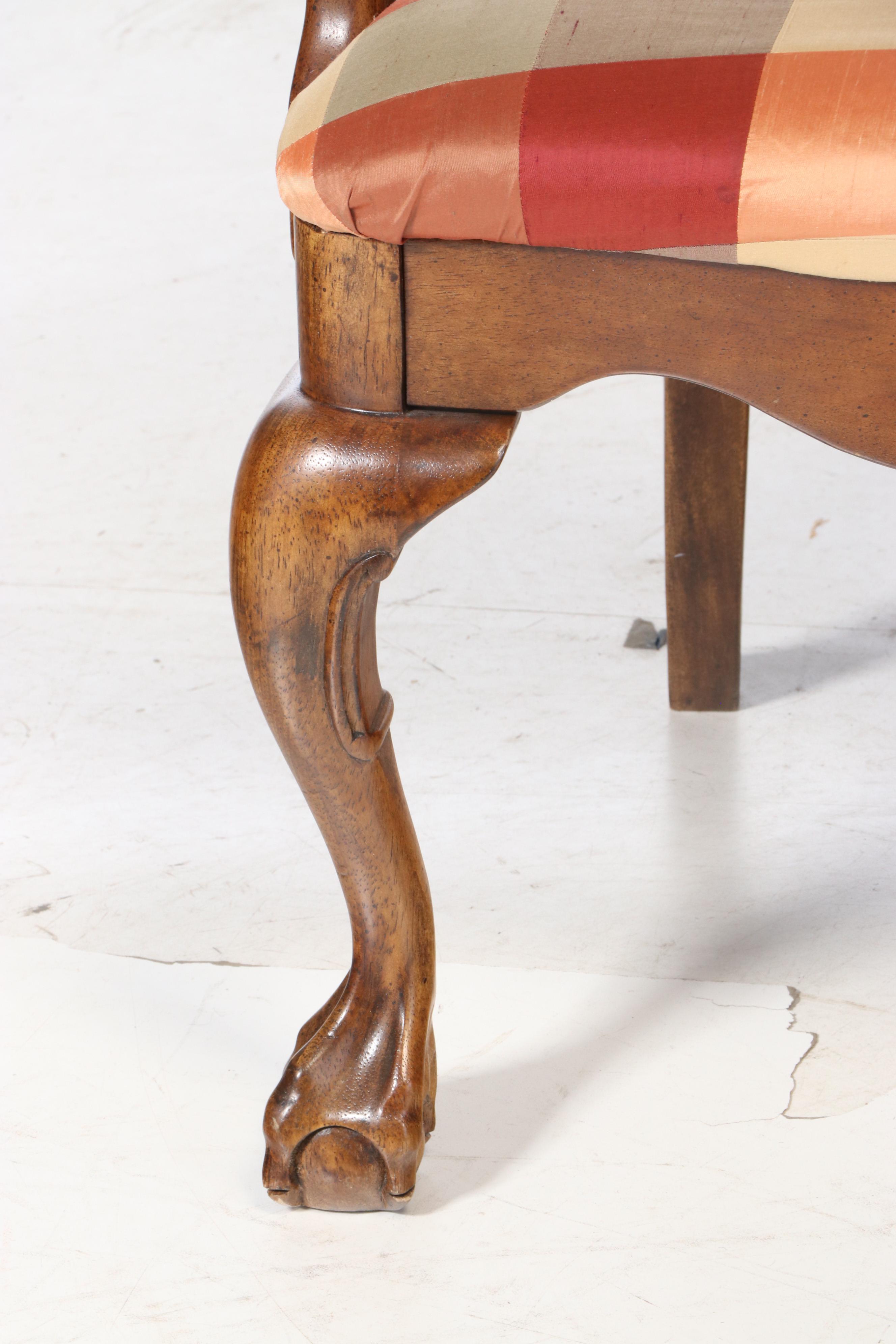 Universal Furniture Chippendale Style Walnut Dining Set