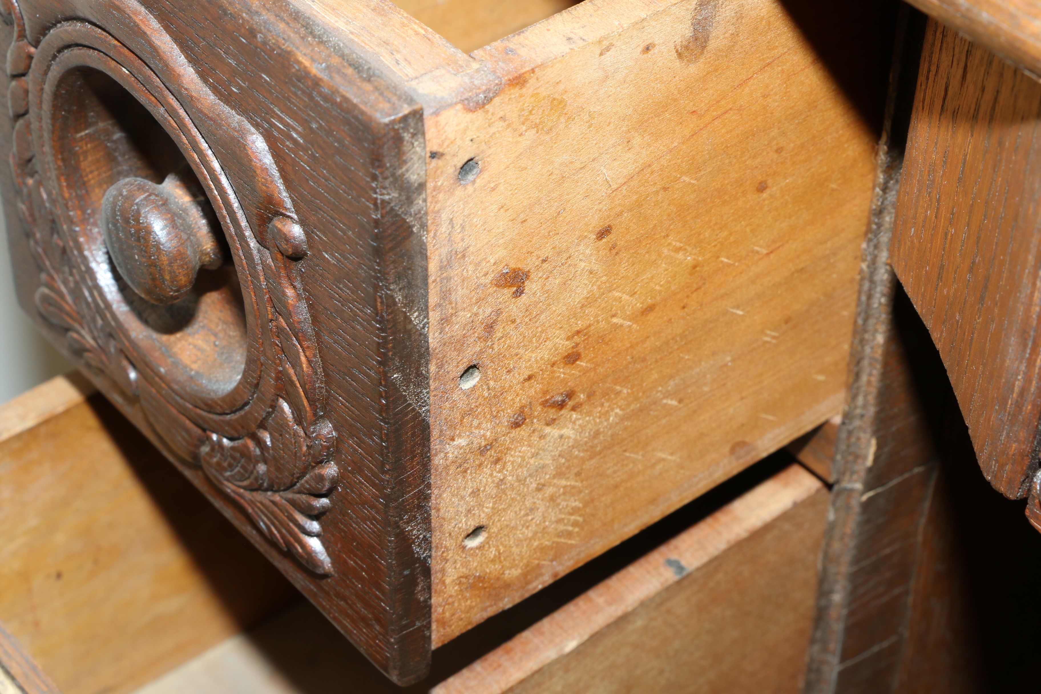 Singer Manufacturing Co. Sewing Machine in Oak Cabinet, Iron Treadle Base, 1919
