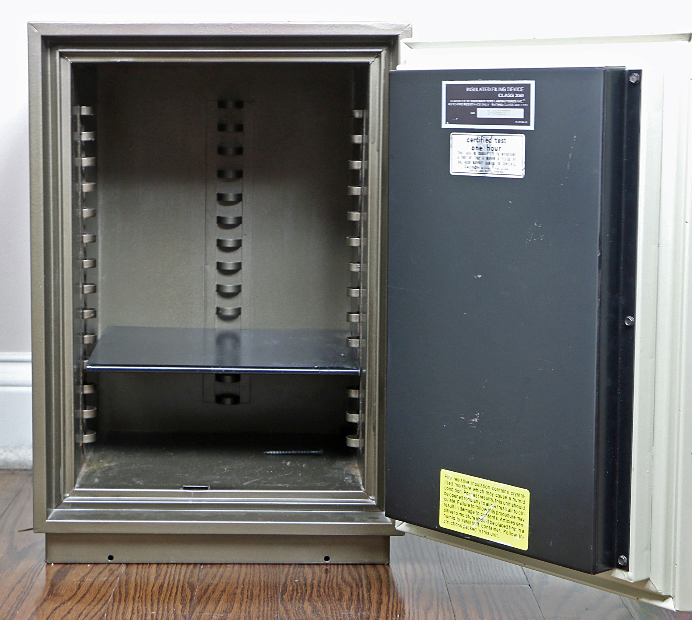 Meilink Class 350 1.0 Cu Ft Fireproof Document Safe