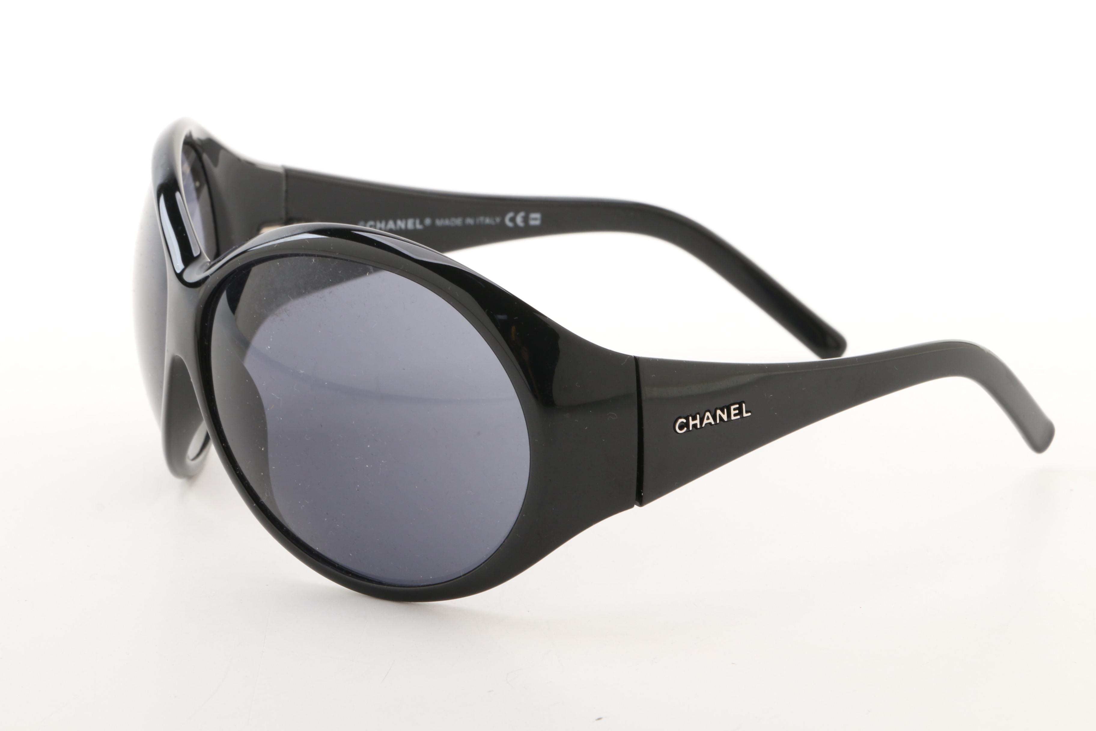 Chanel 6015 Oversized Sunglasses in Black with Case