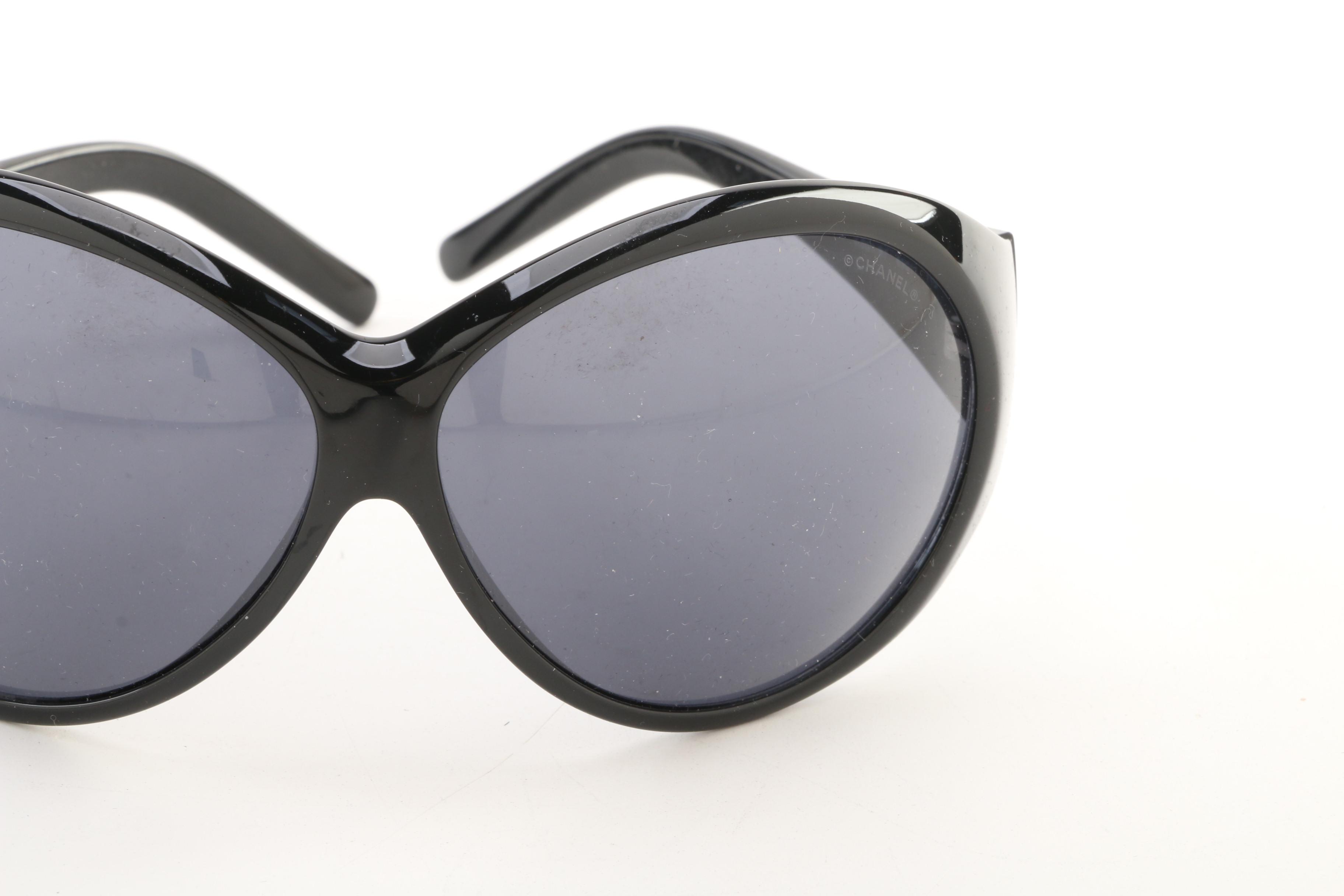 Chanel 6015 Oversized Sunglasses in Black with Case