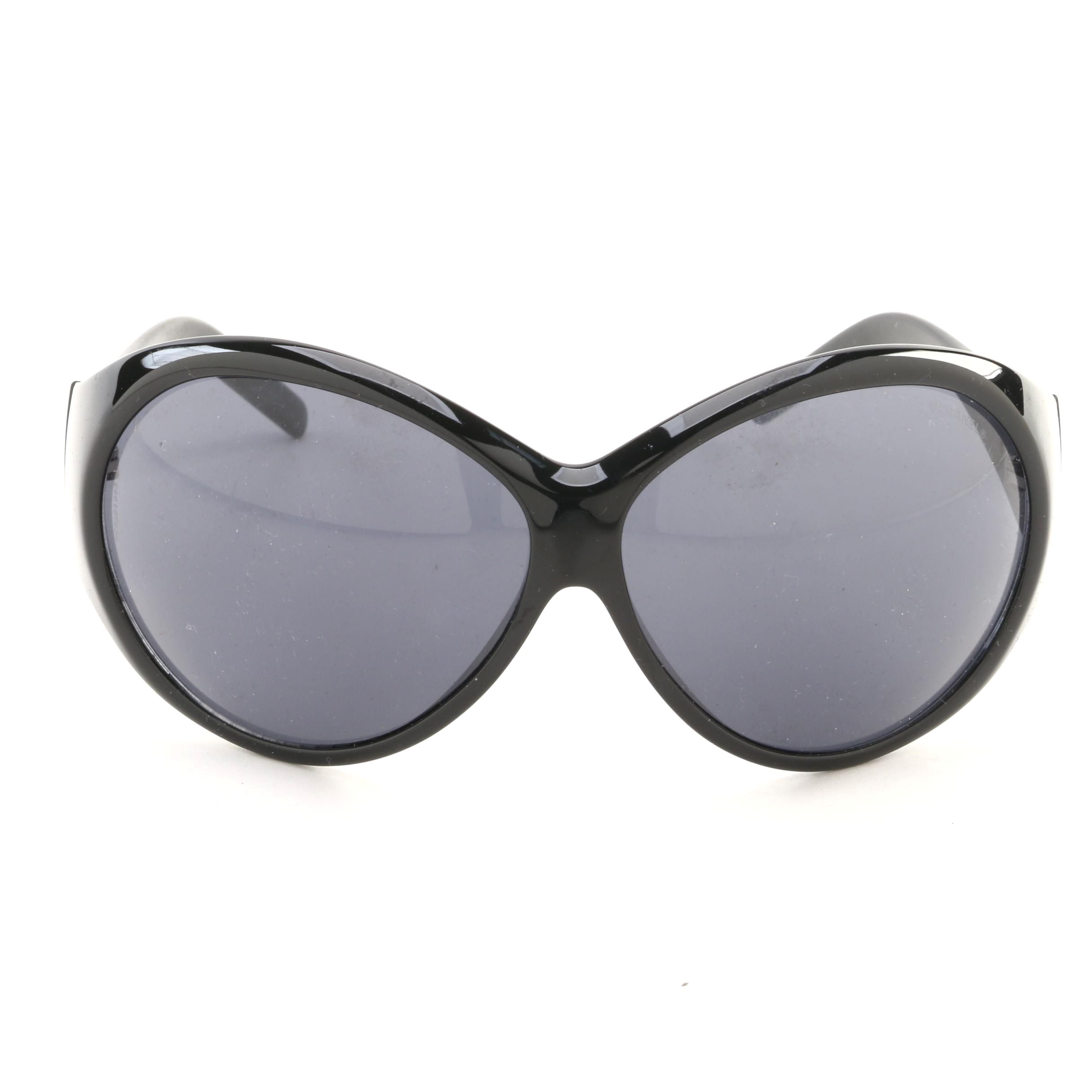Chanel 6015 Oversized Sunglasses in Black with Case