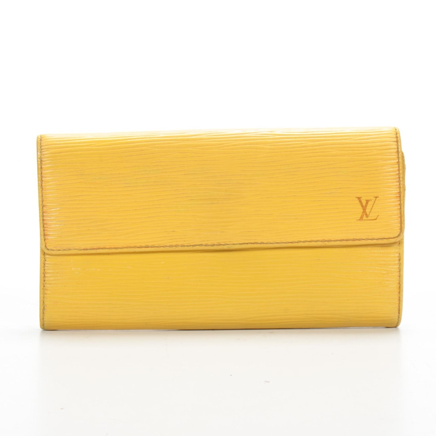 Louis Vuitton Porte-Monnaie Wallet in Epi Leather