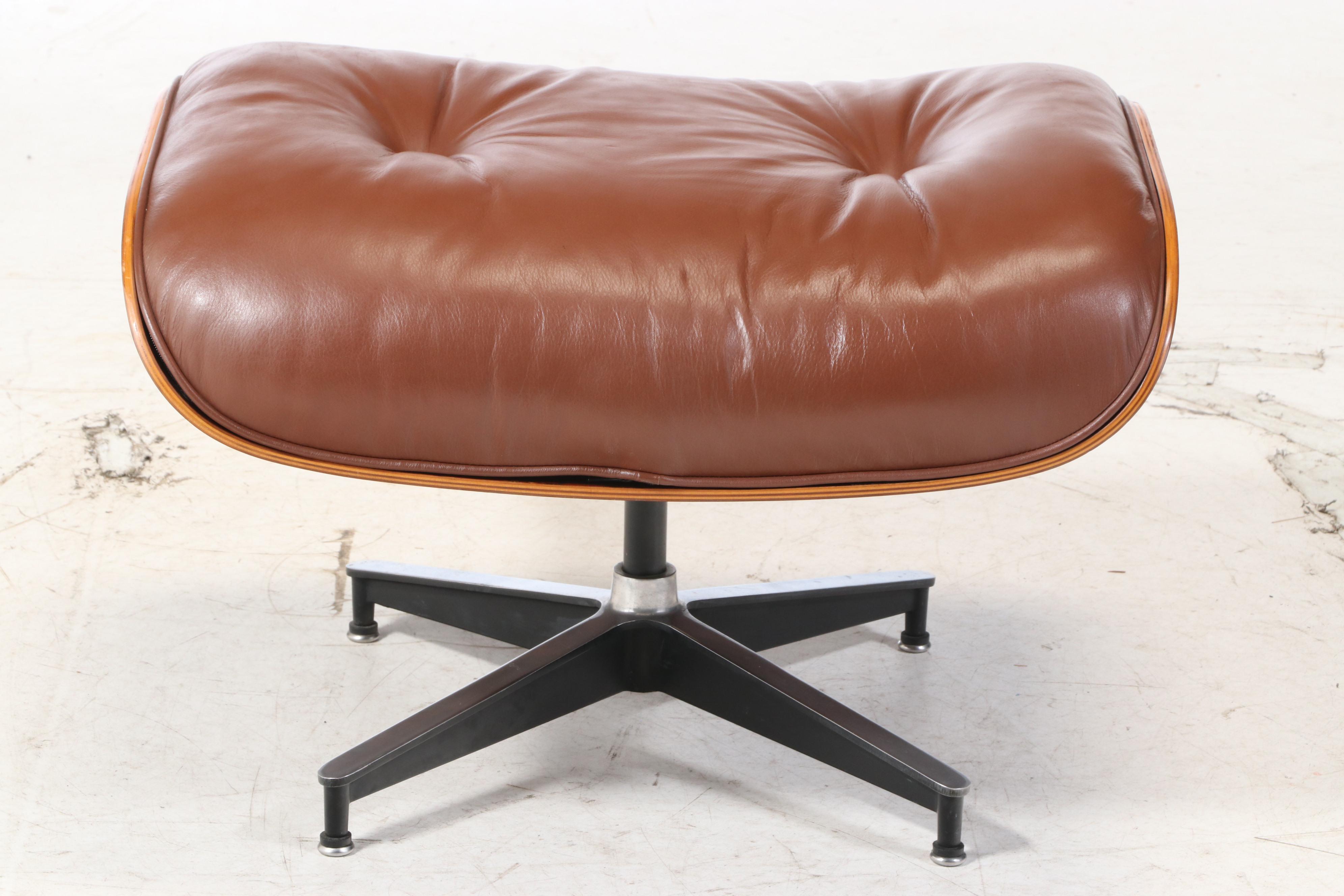 Charles and Ray Eames for Herman Miller Rosewood Lounge Chair and Ottoman, 1970s